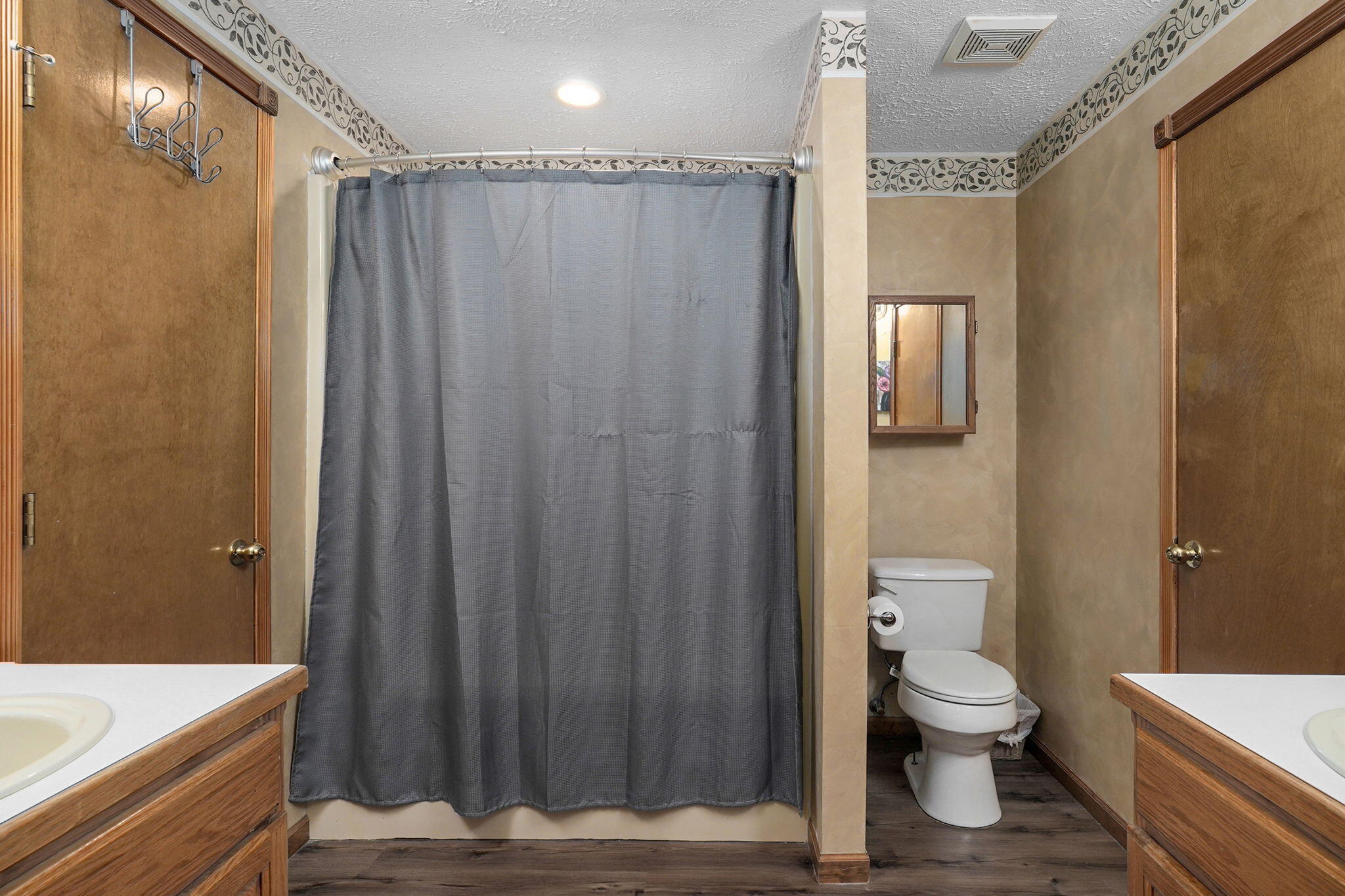 5102 South Elizabeth Avenue Property Photo 34