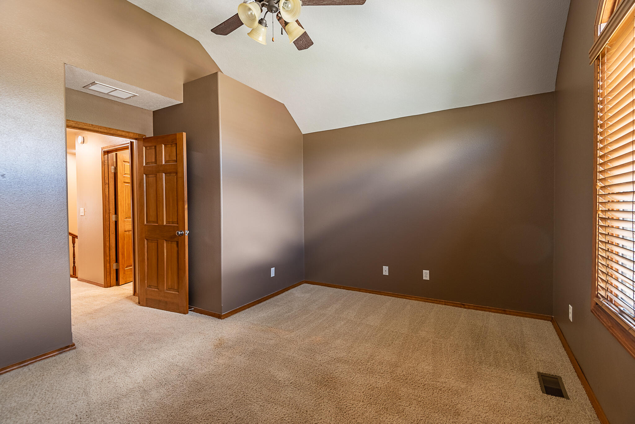 2014 West Village Terrace Property Photo 34