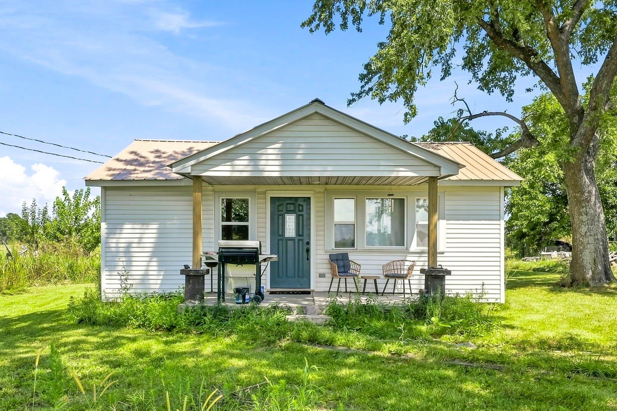 466 State Highway Vv Property Photo 1