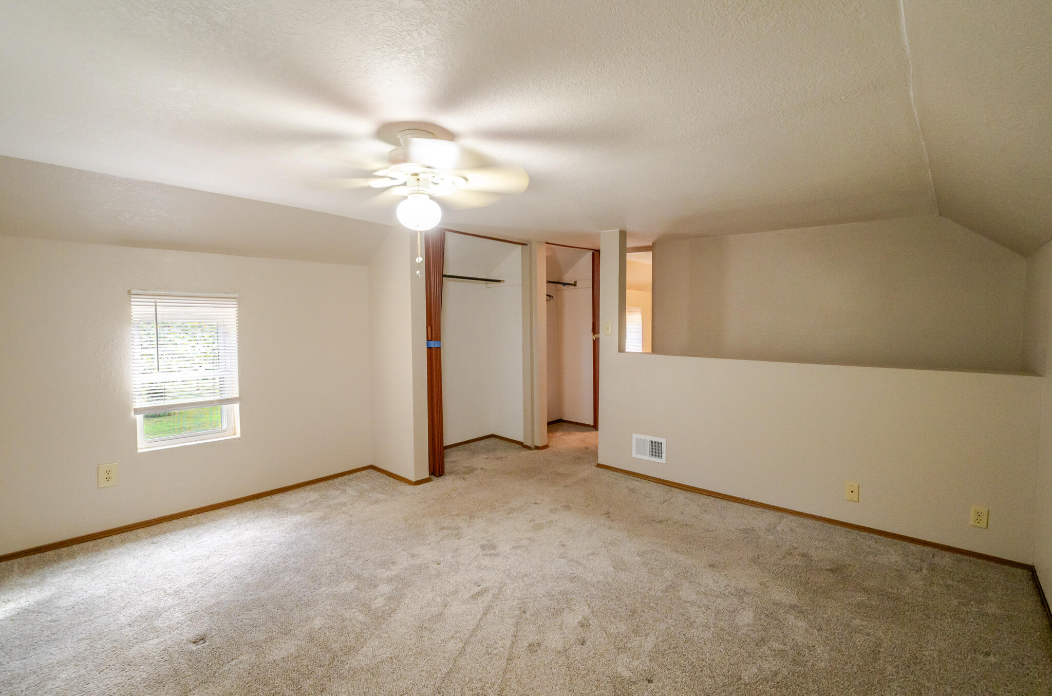 39 West Springfield Street Property Photo 25