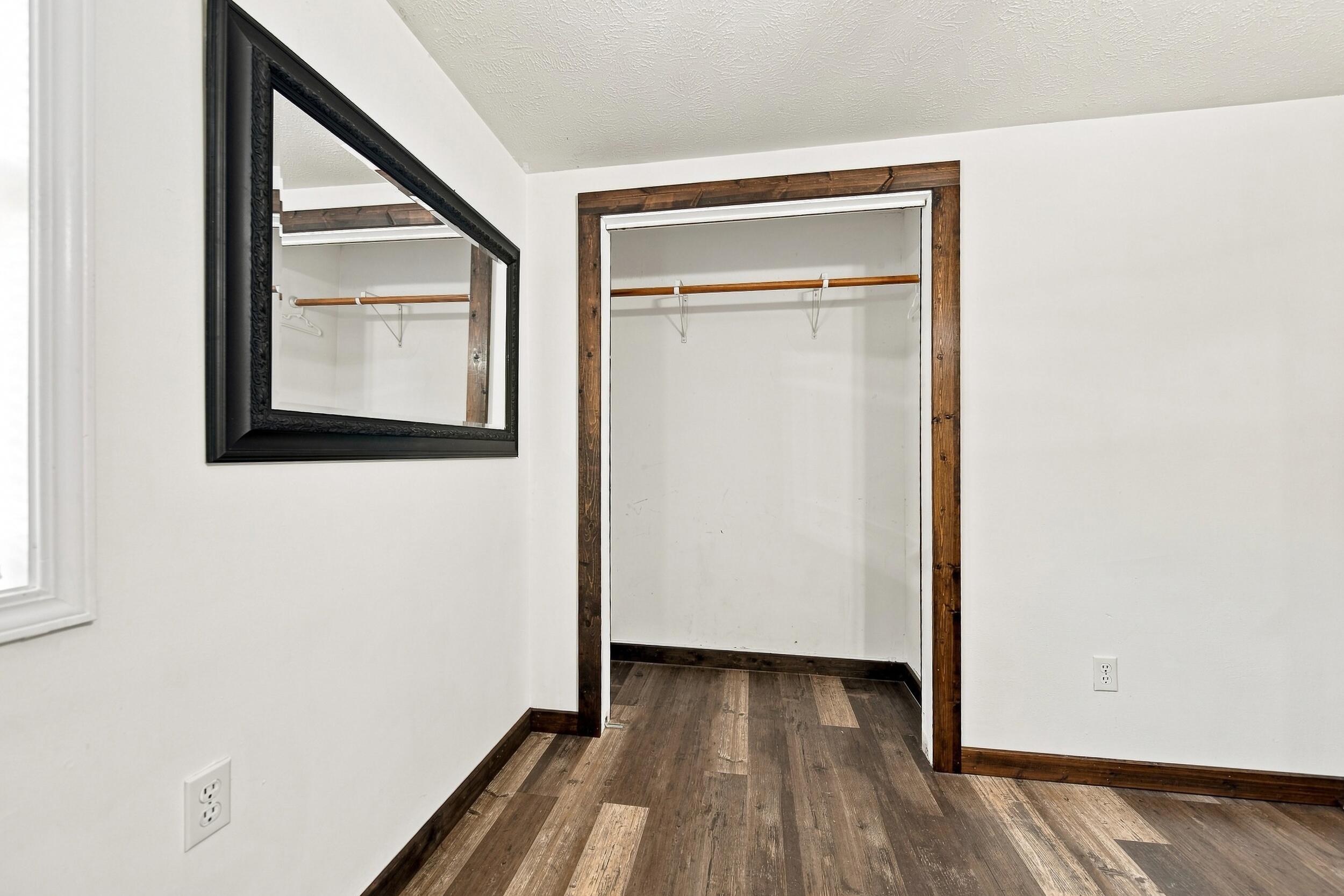 2228 East Huntington Street Property Photo 10