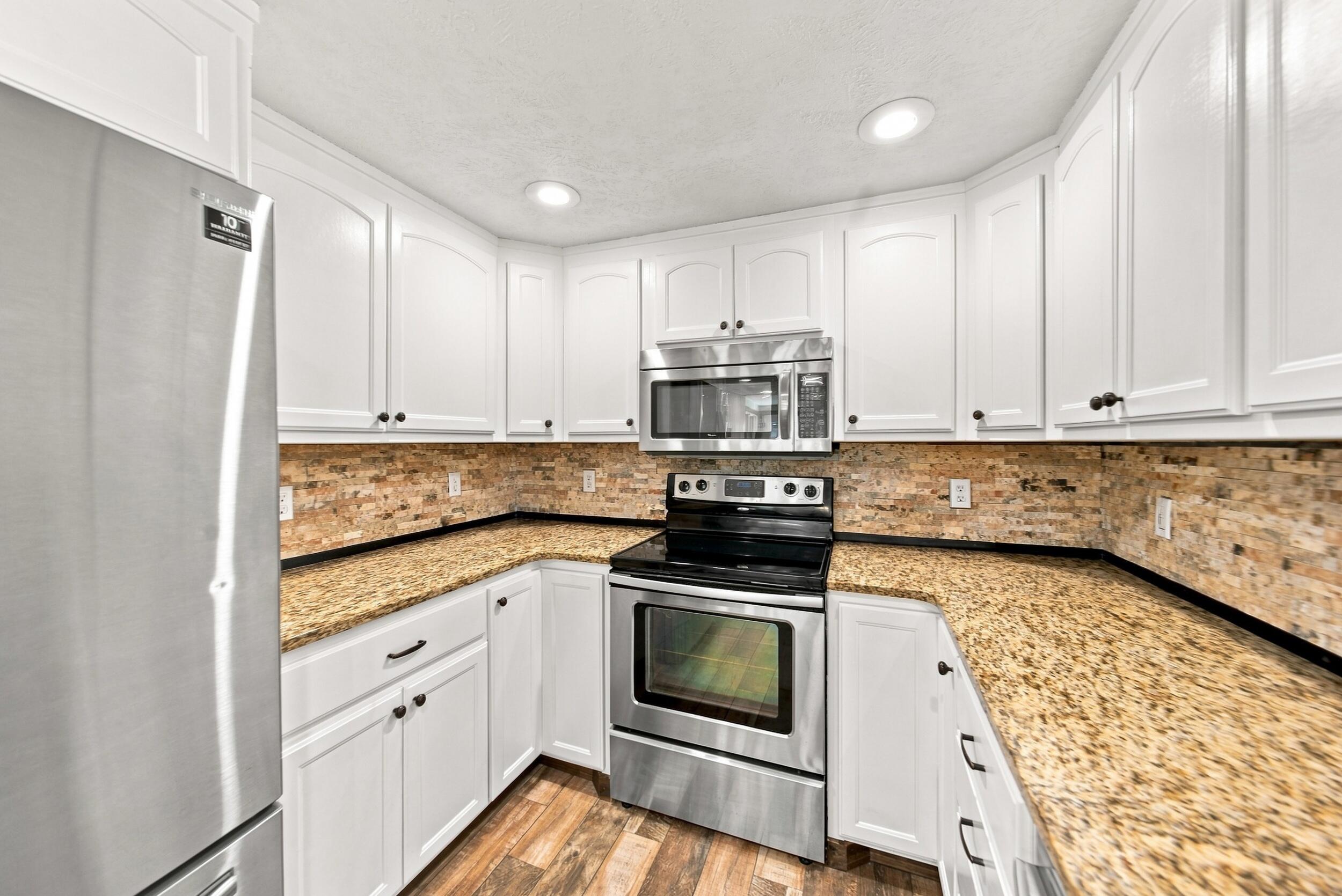 2228 East Huntington Street Property Photo 21