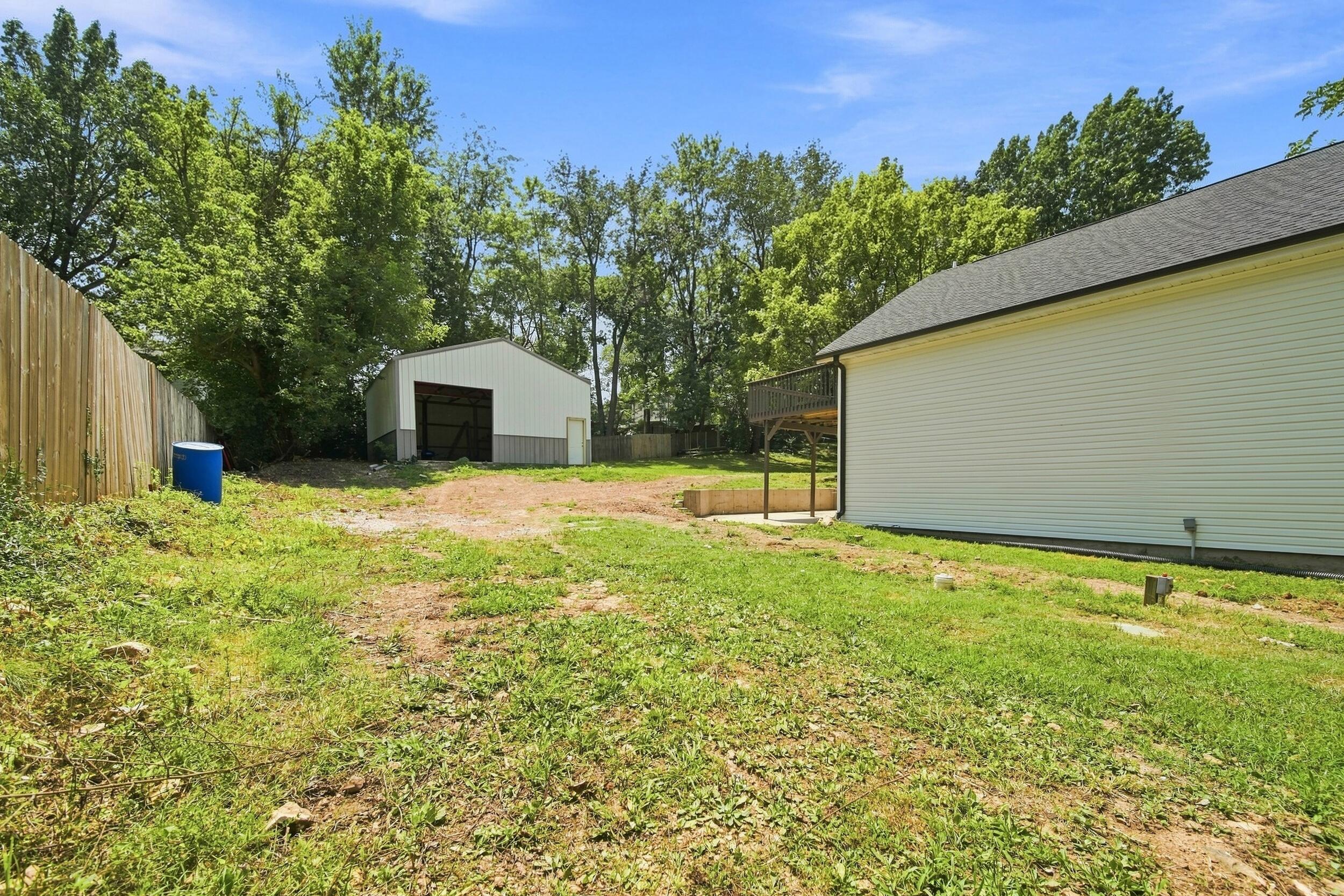2228 East Huntington Street Property Photo 39