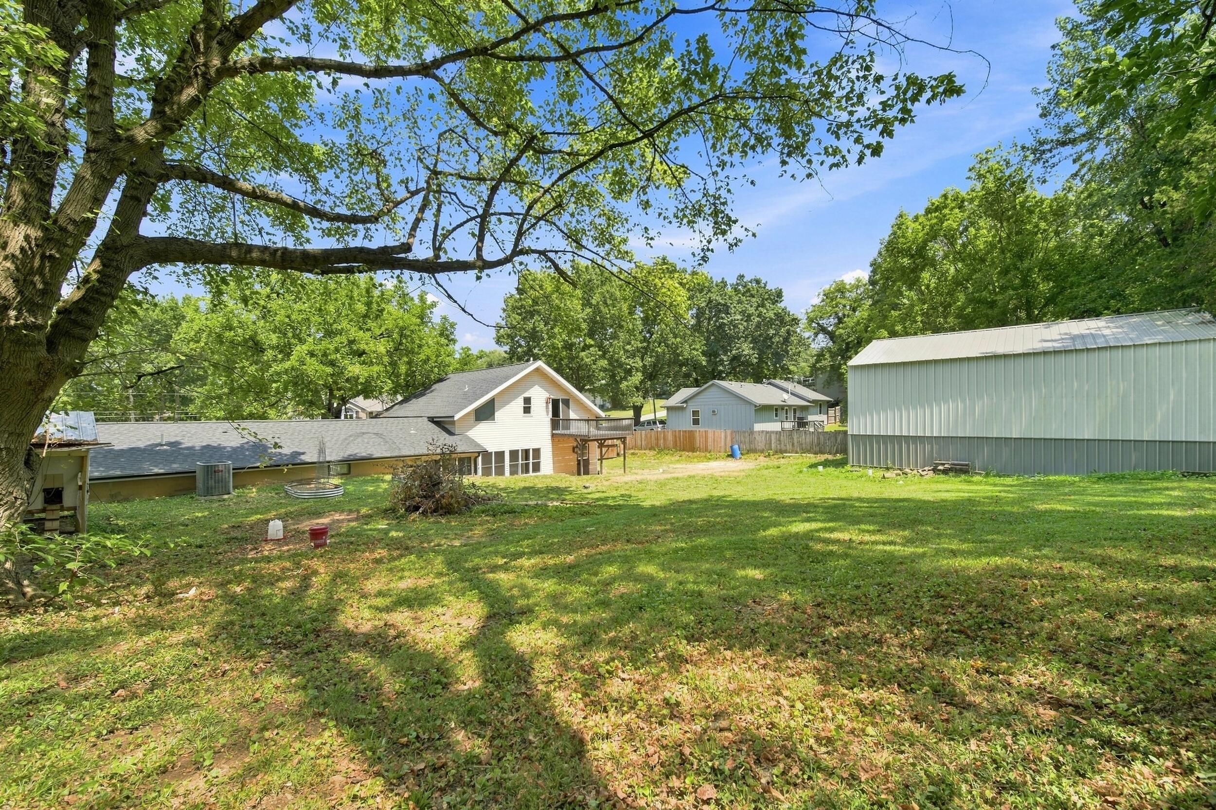 2228 East Huntington Street Property Photo 40