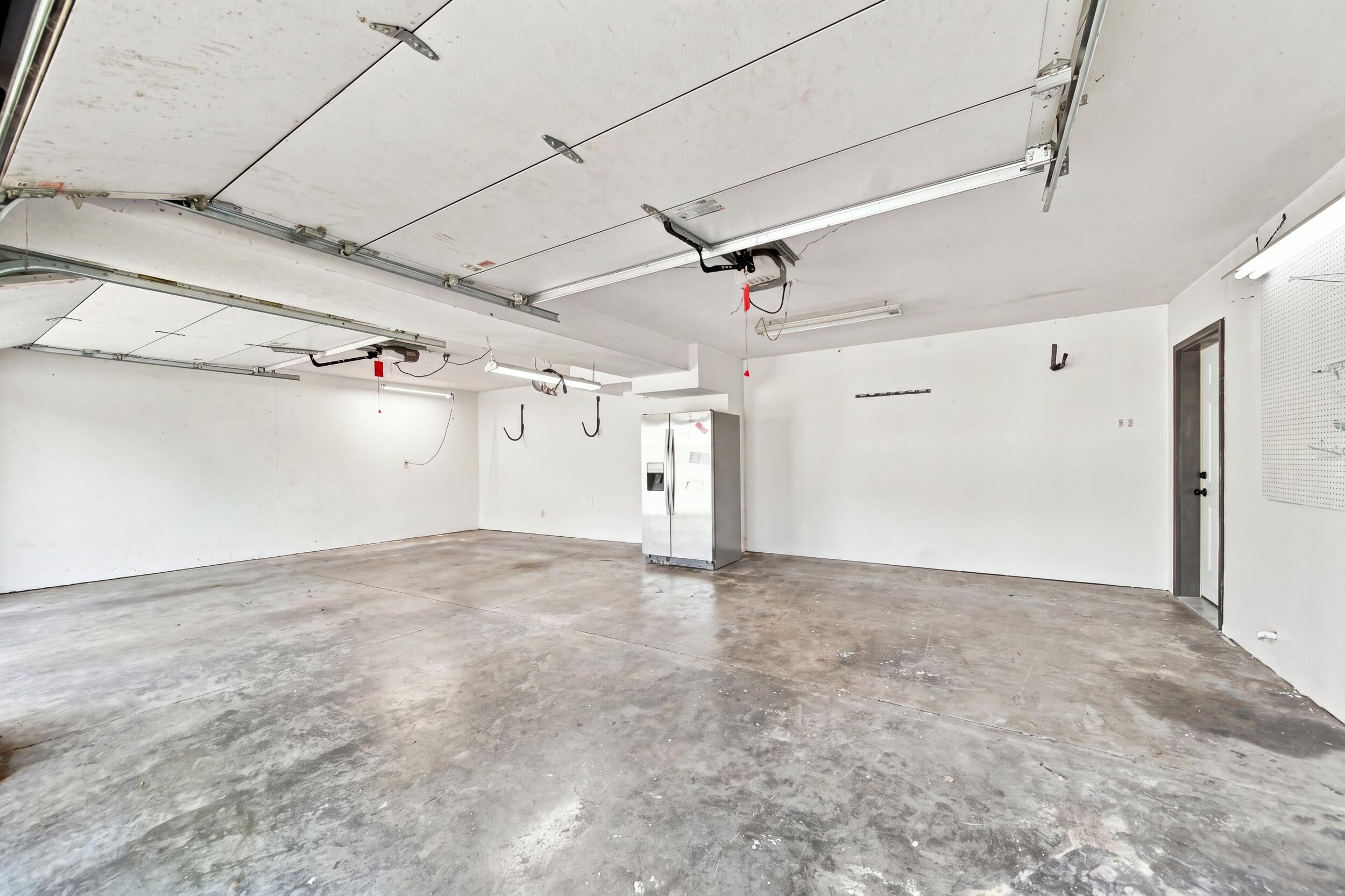 2228 East Huntington Street Property Photo 42