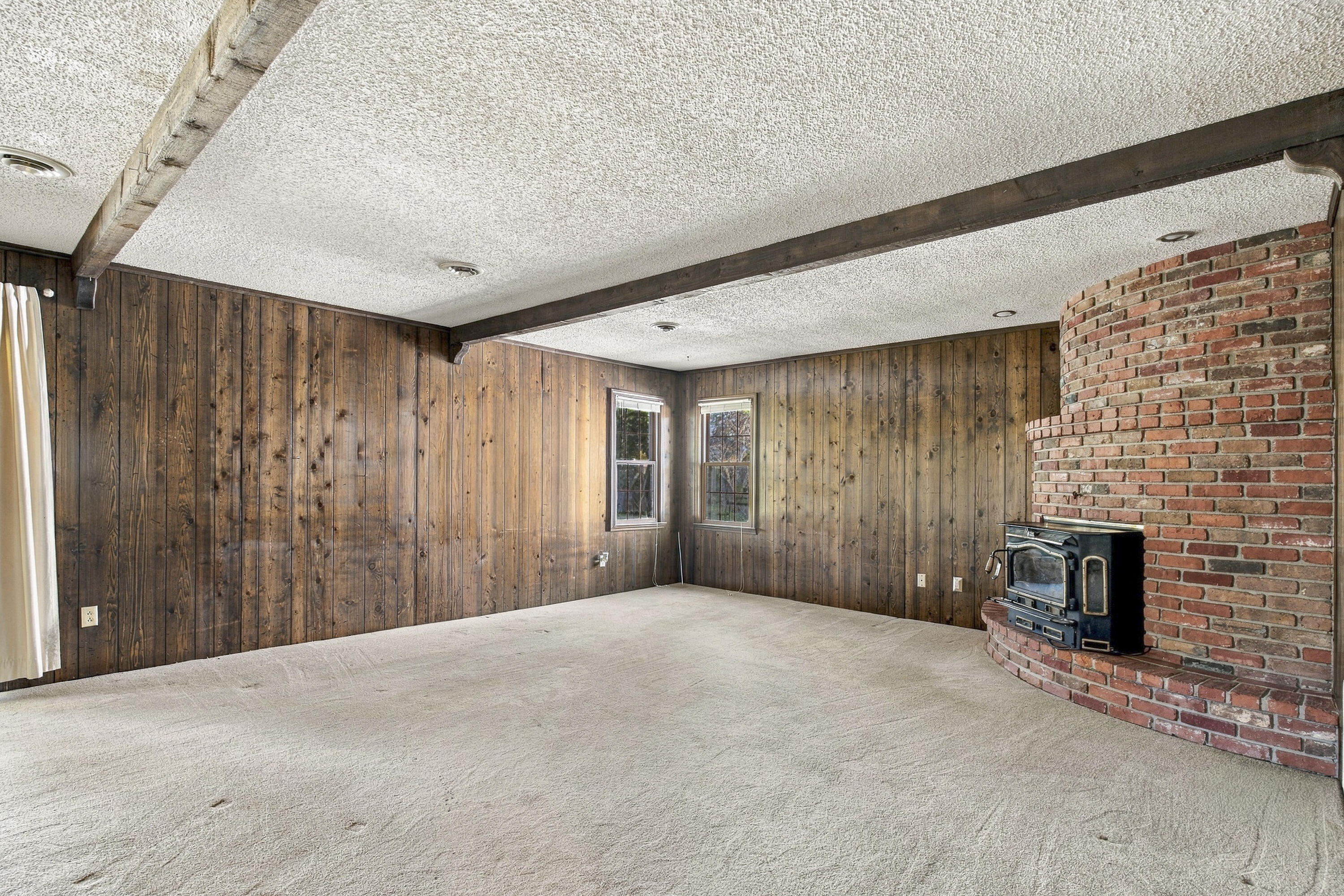 2527 South Camber Avenue Property Photo 28