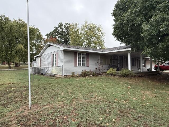 1106 South Carnation Drive East Property Photo 1