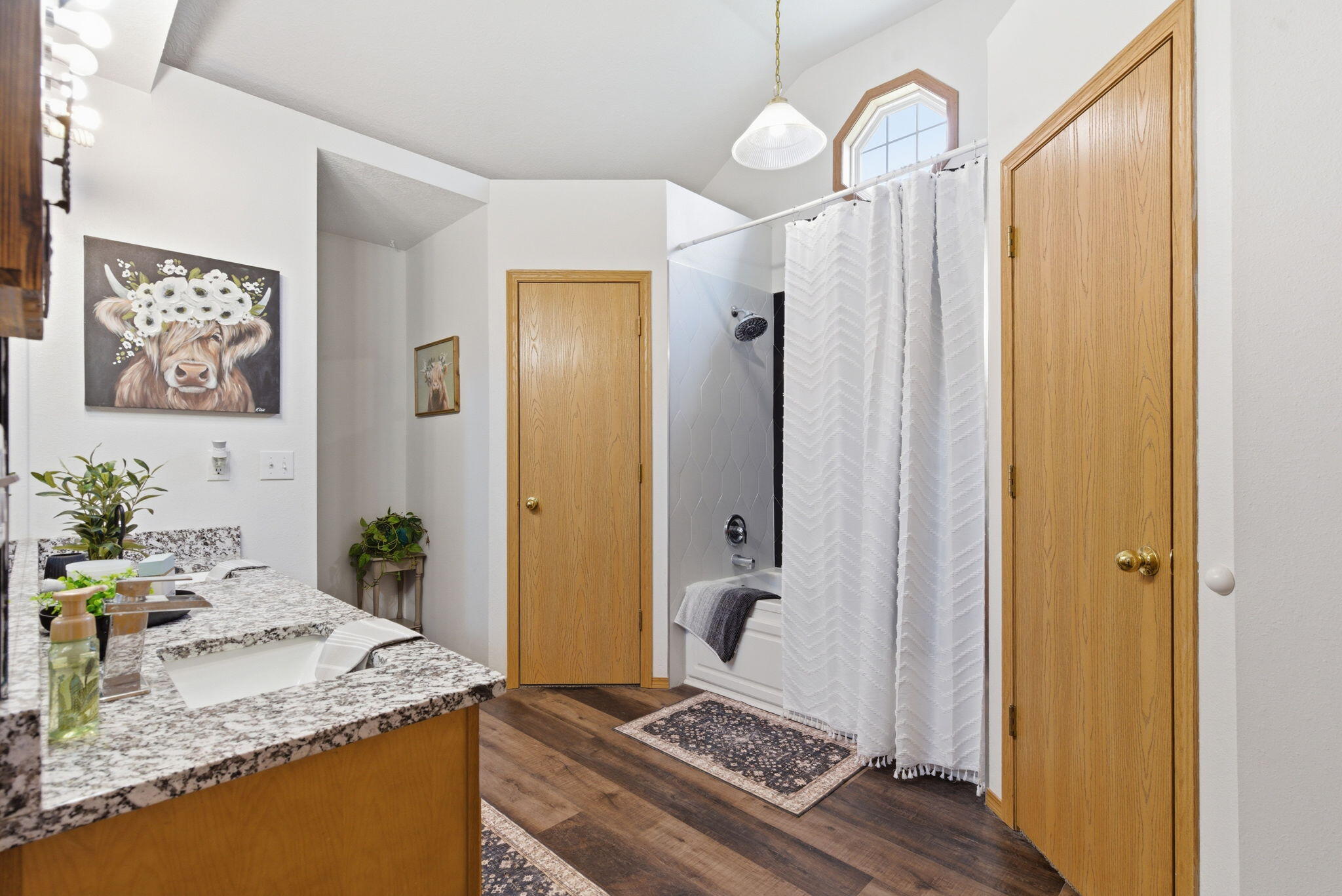 982 South Redwood Street Property Photo 18