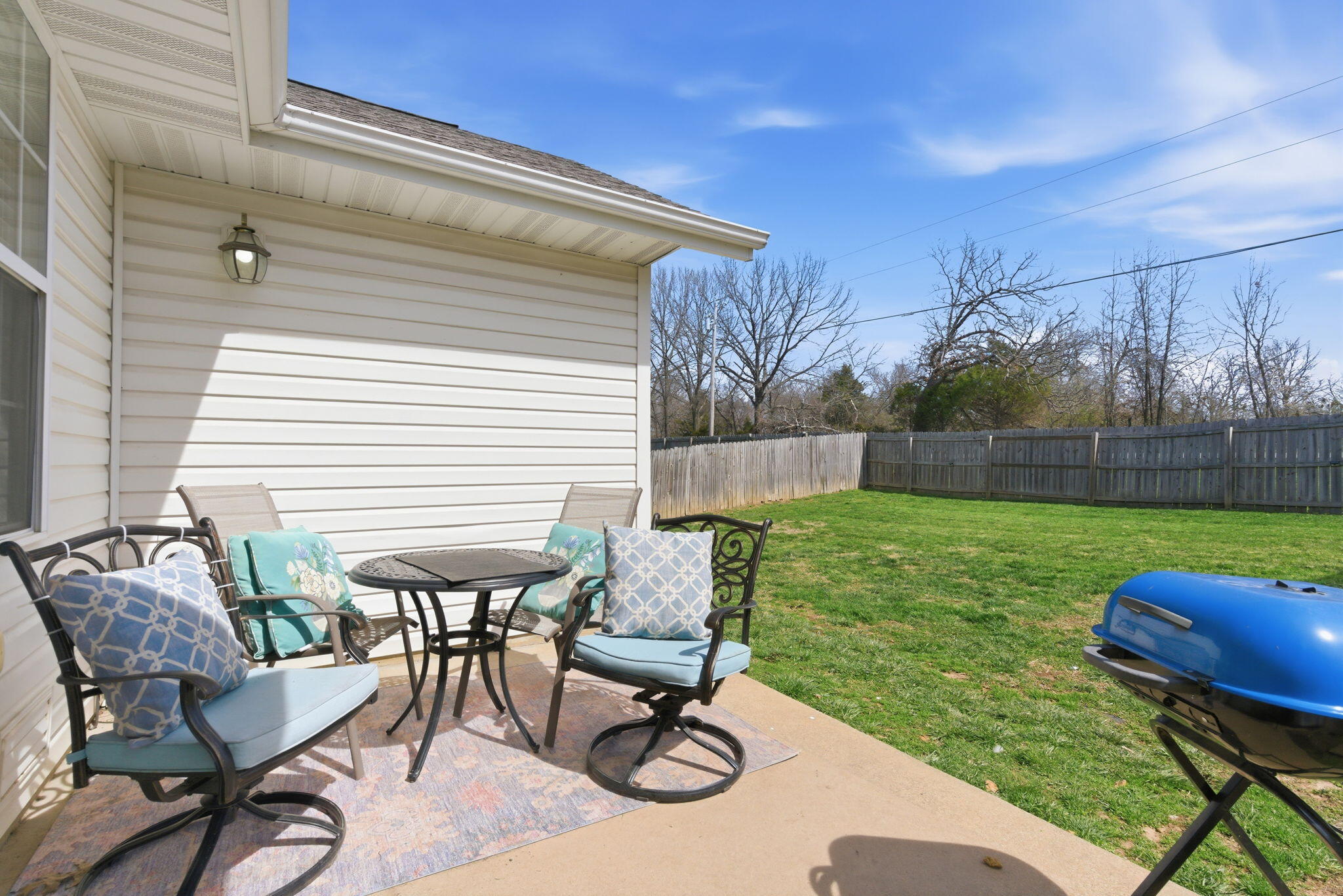 982 South Redwood Street Property Photo 24