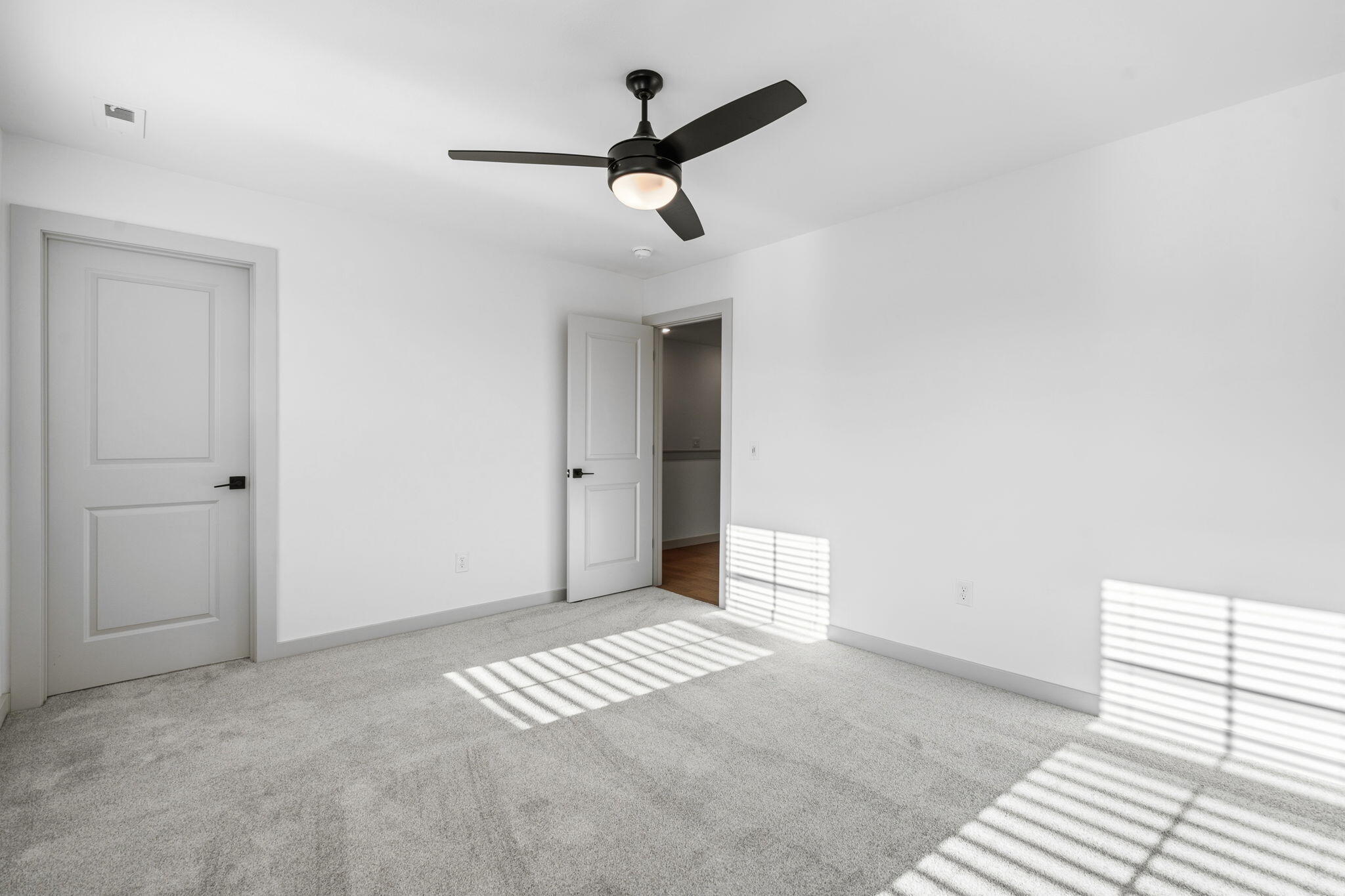5716 South Southwind Avenue Property Photo 31