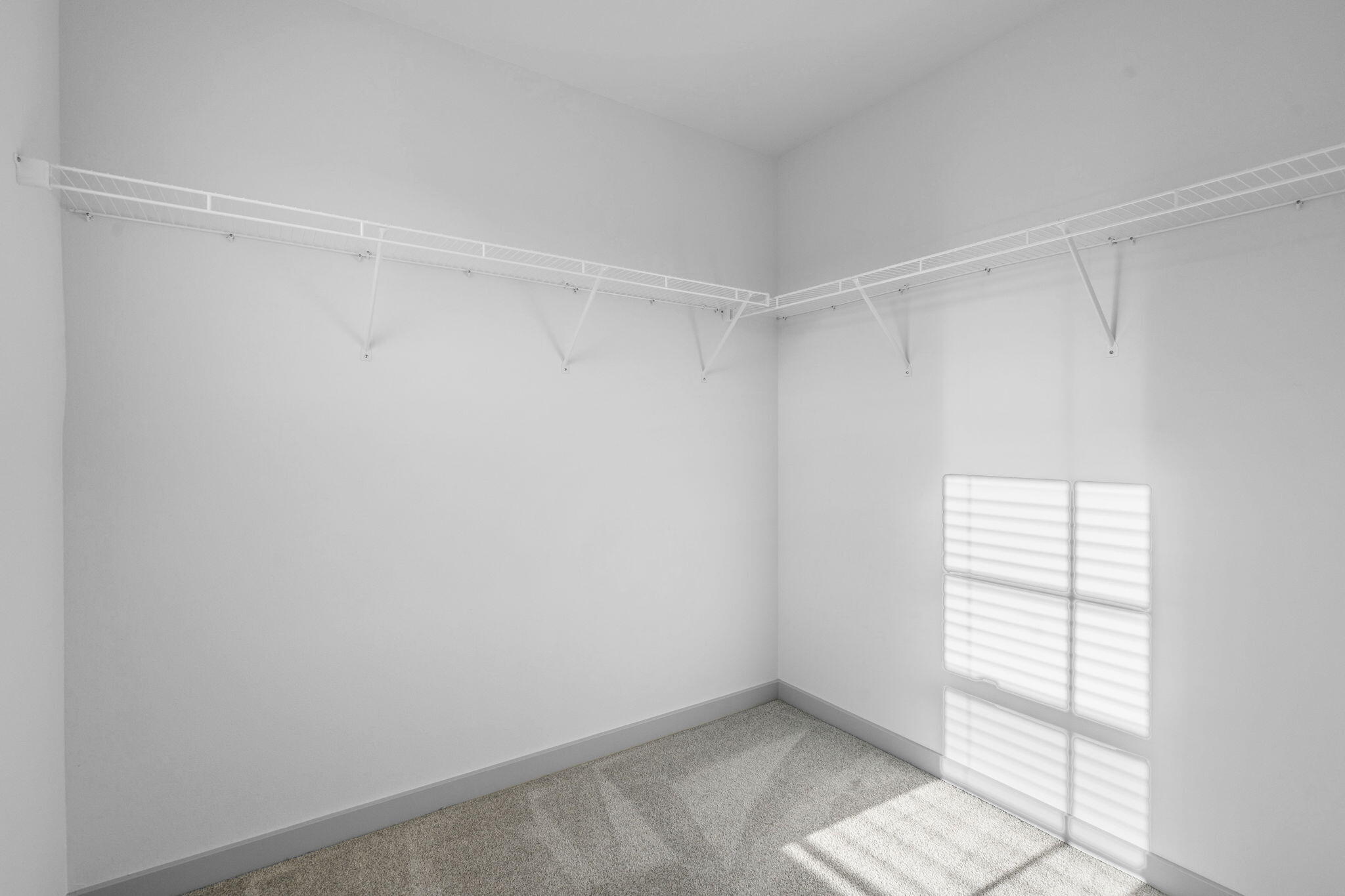 5716 South Southwind Avenue Property Photo 32