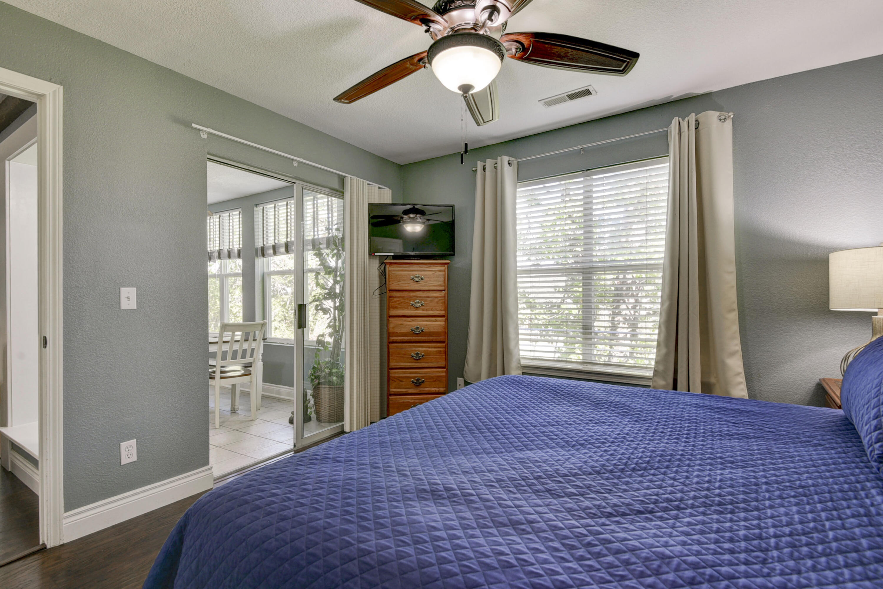 200 Golfview Drive A6 Property Photo 17