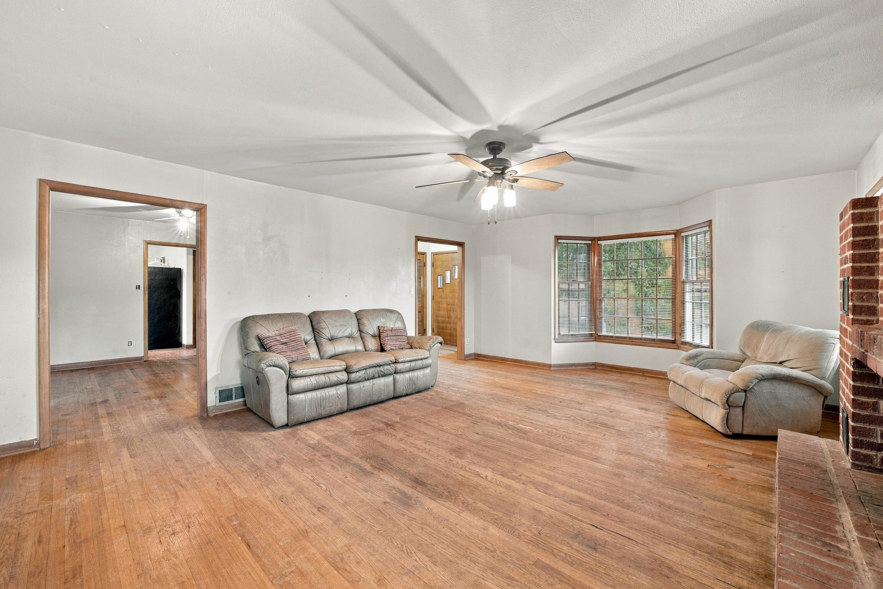 5356 County Road 8800 Property Photo 6