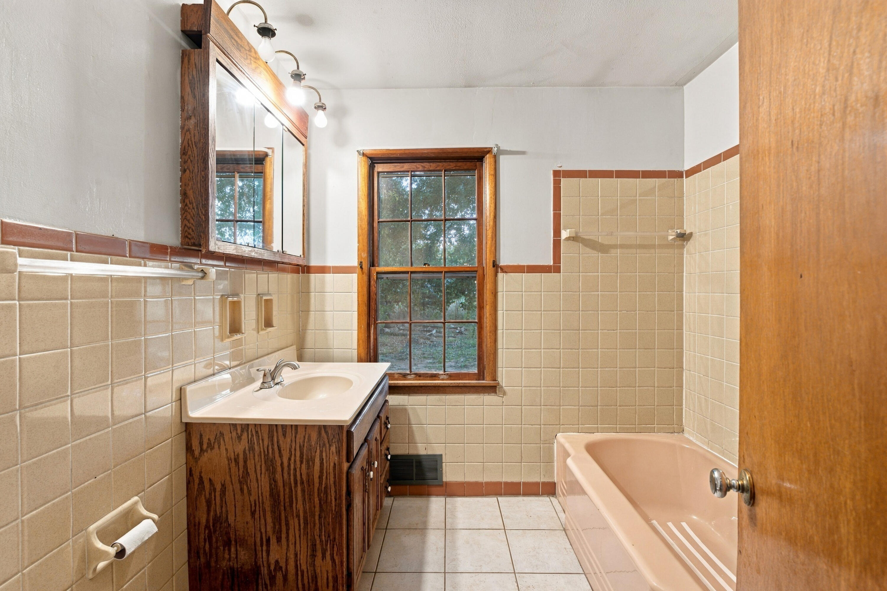 5356 County Road 8800 Property Photo 20