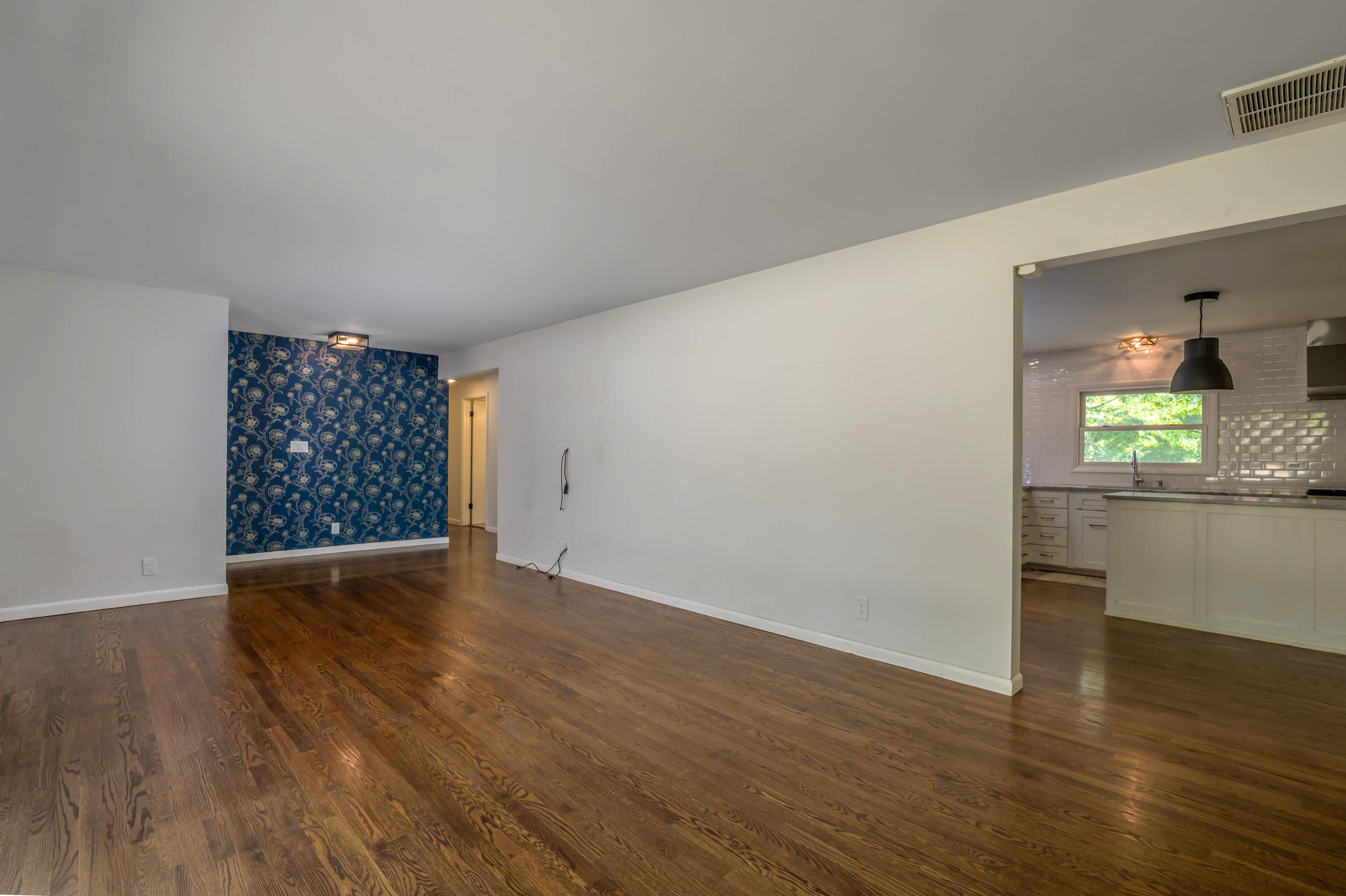 2258 East Mirabeau Street Property Photo 7