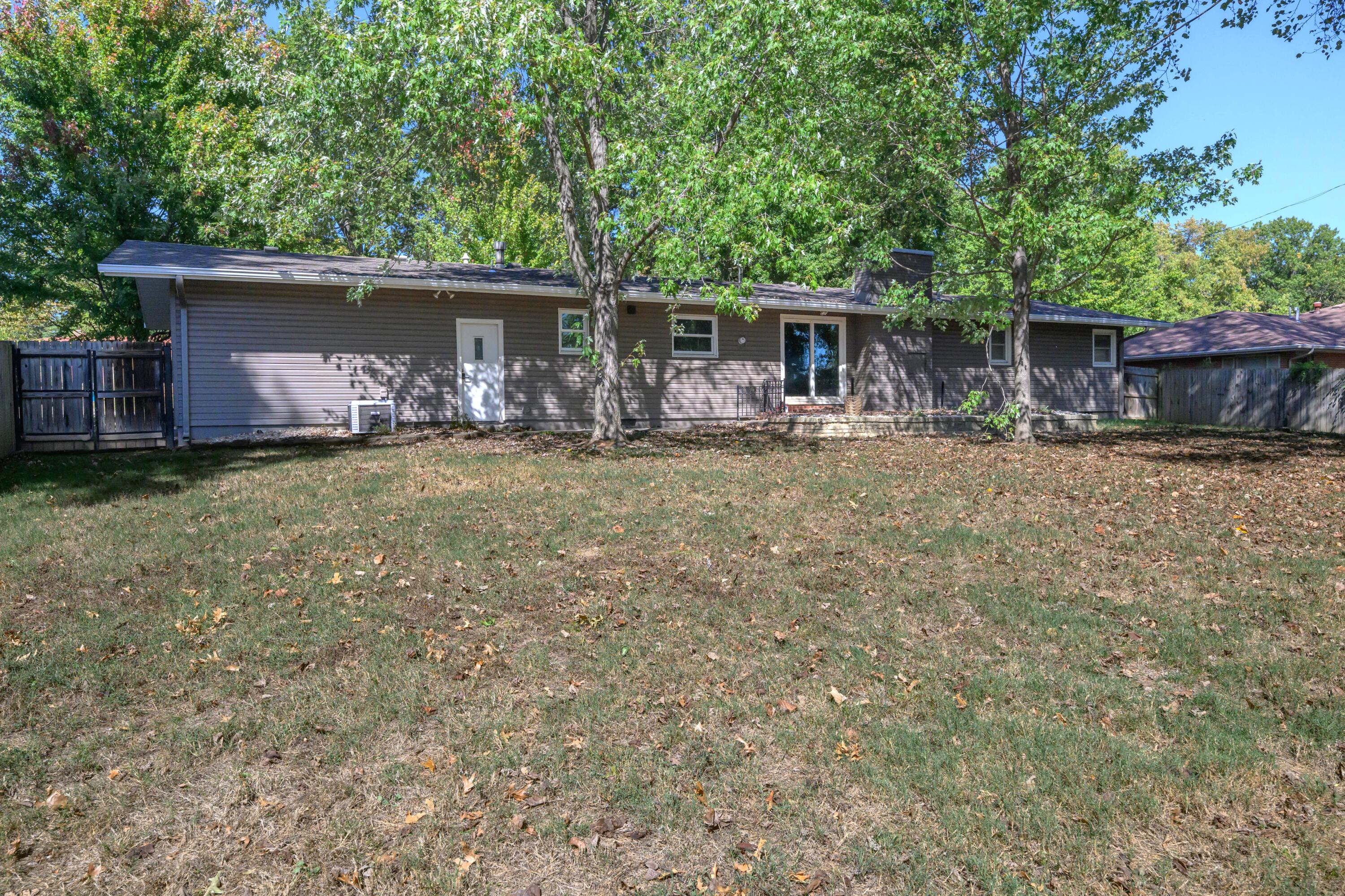 2258 East Mirabeau Street Property Photo 26