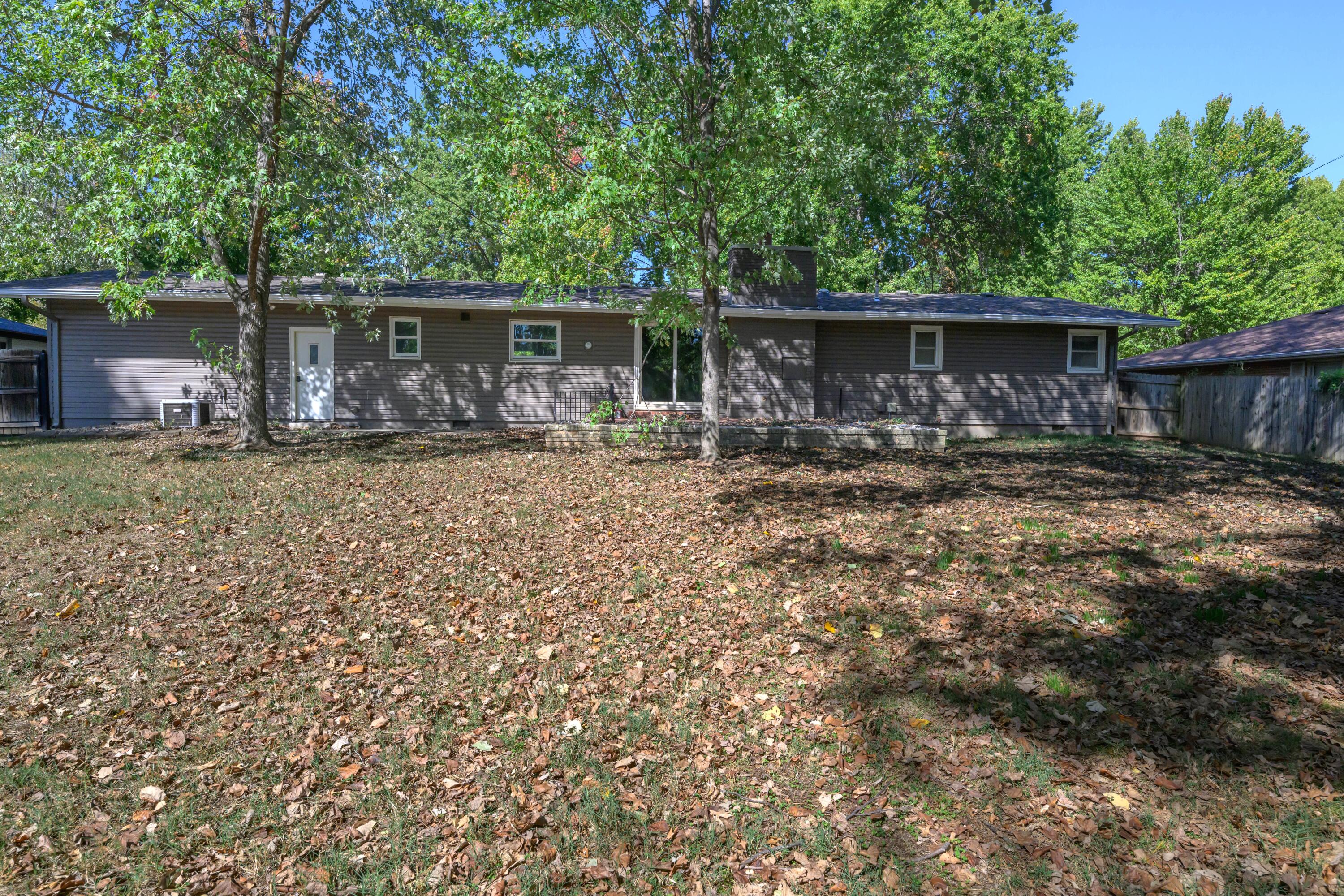 2258 East Mirabeau Street Property Photo 27