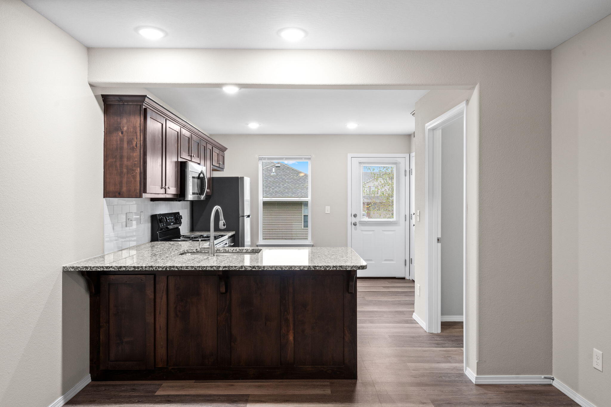 687 Turner Avenue Property Photo 8