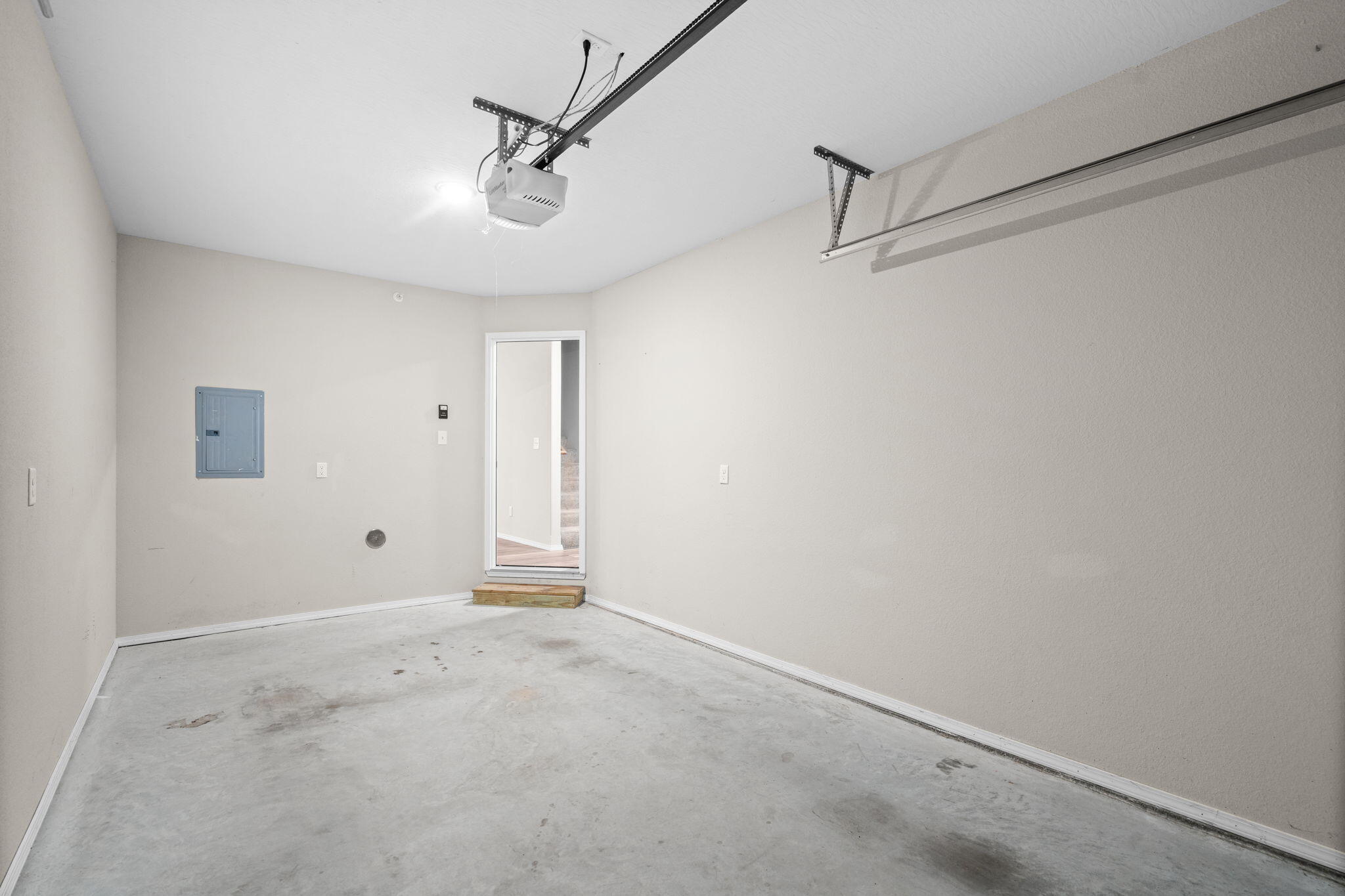 687 Turner Avenue Property Photo 28
