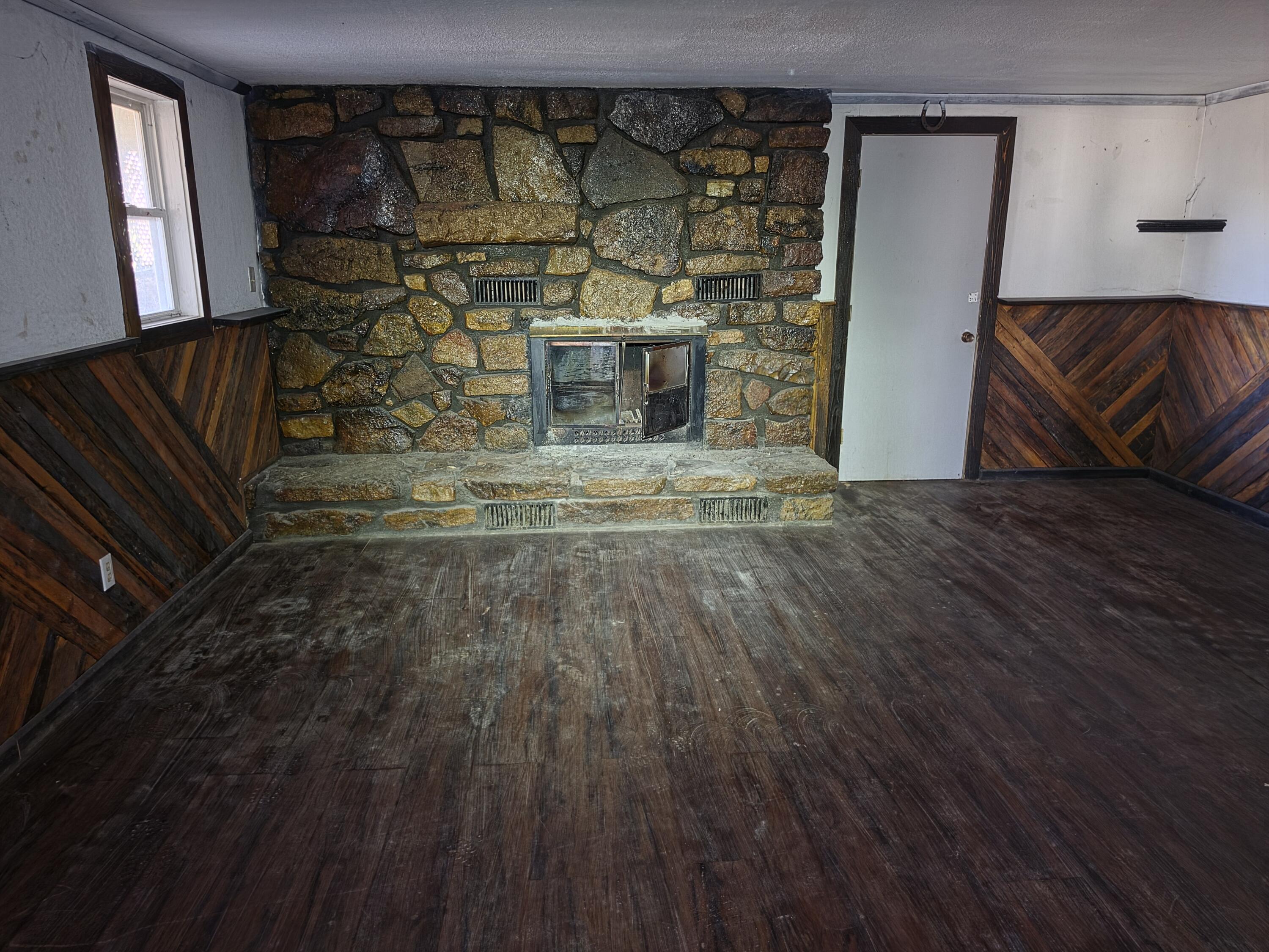 3905 West Farm Road 2 Property Photo 24