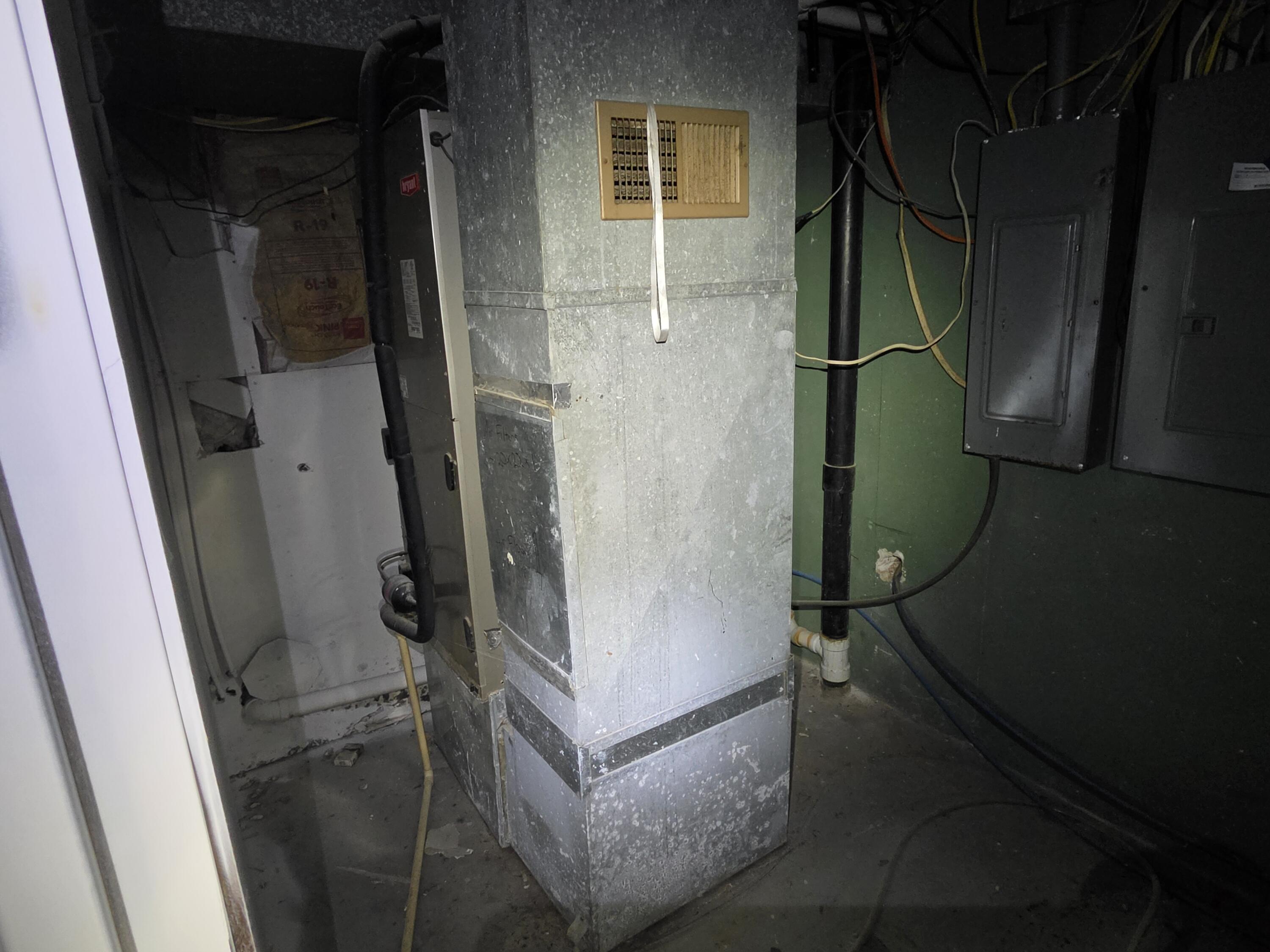 3905 West Farm Road 2 Property Photo 32