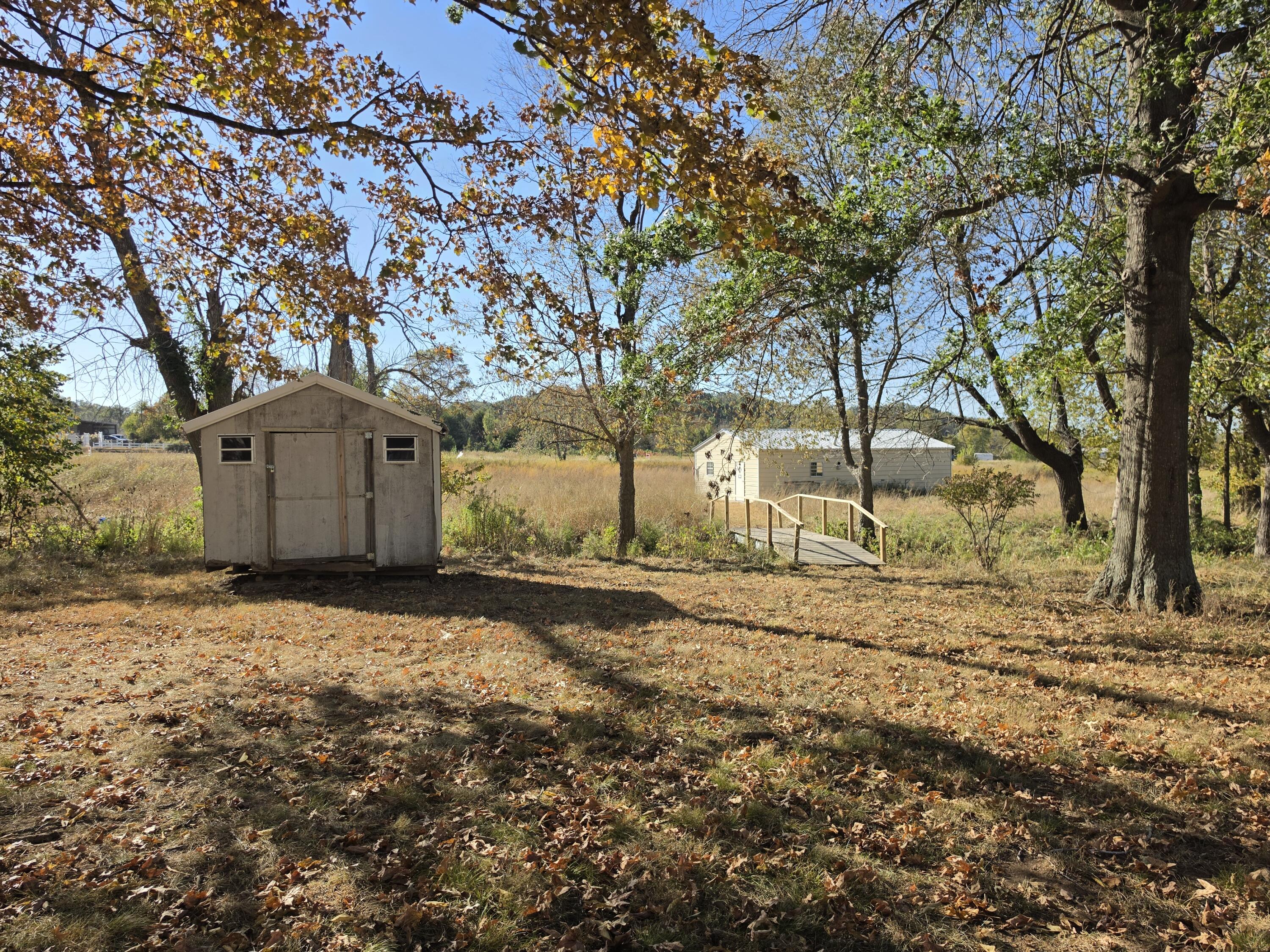 3905 West Farm Road 2 Property Photo 35
