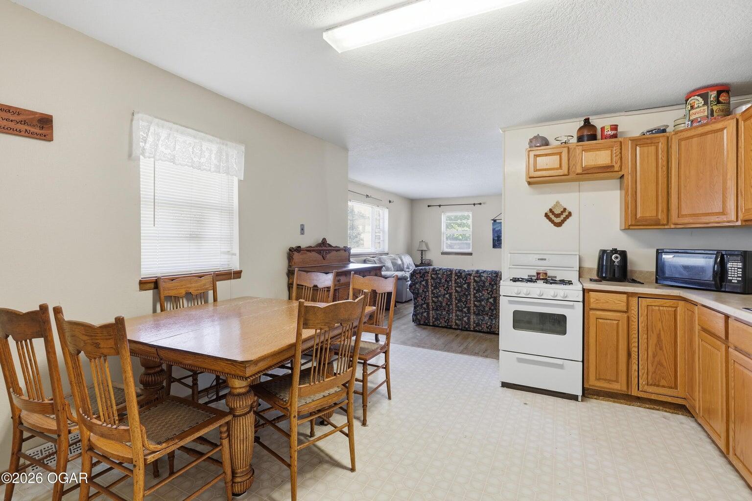 203 South Liberty Street Property Photo 8
