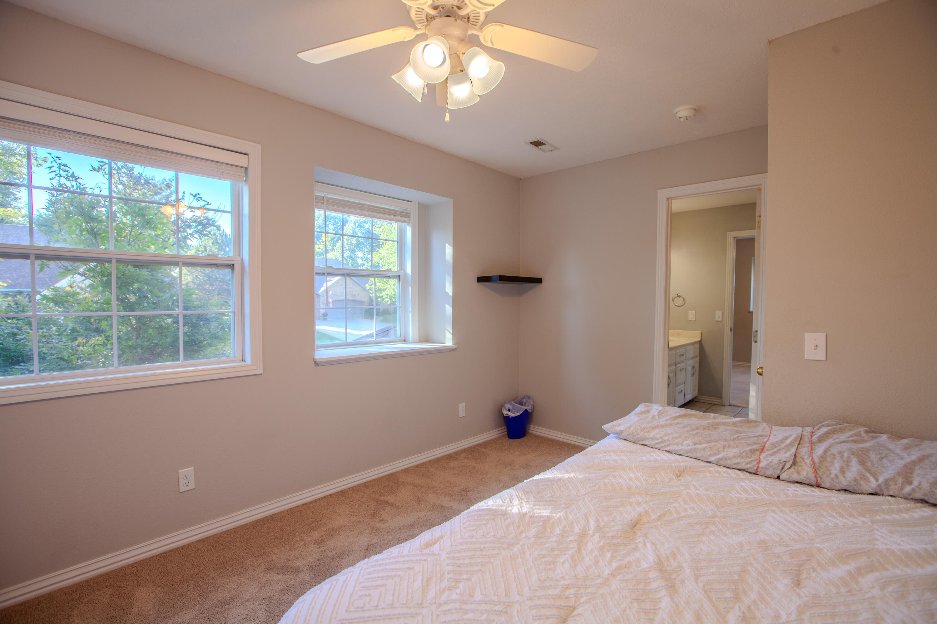 2546 South Chapel Drive Property Photo 22