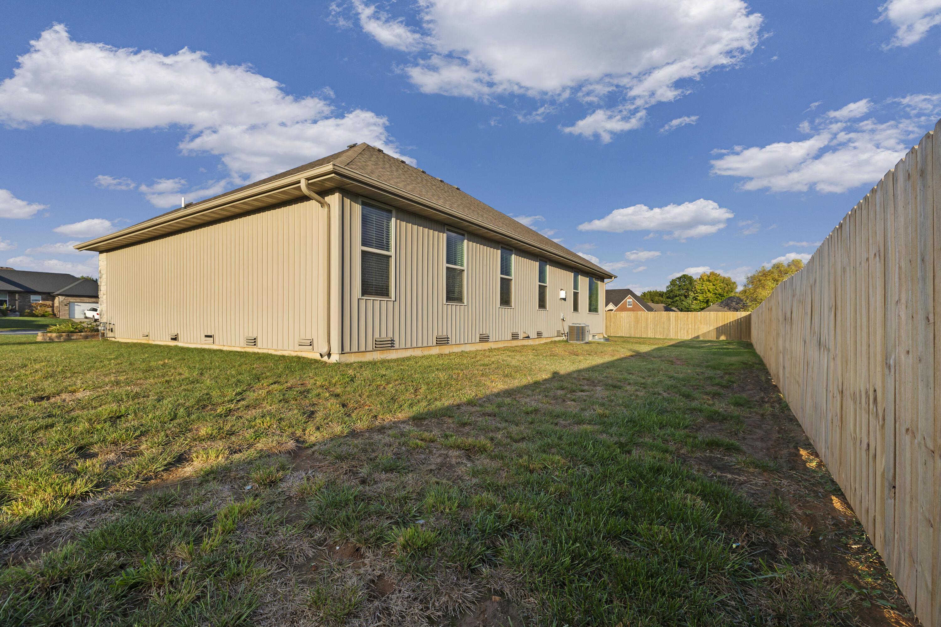 1910 East Whetstone Drive Property Photo 48