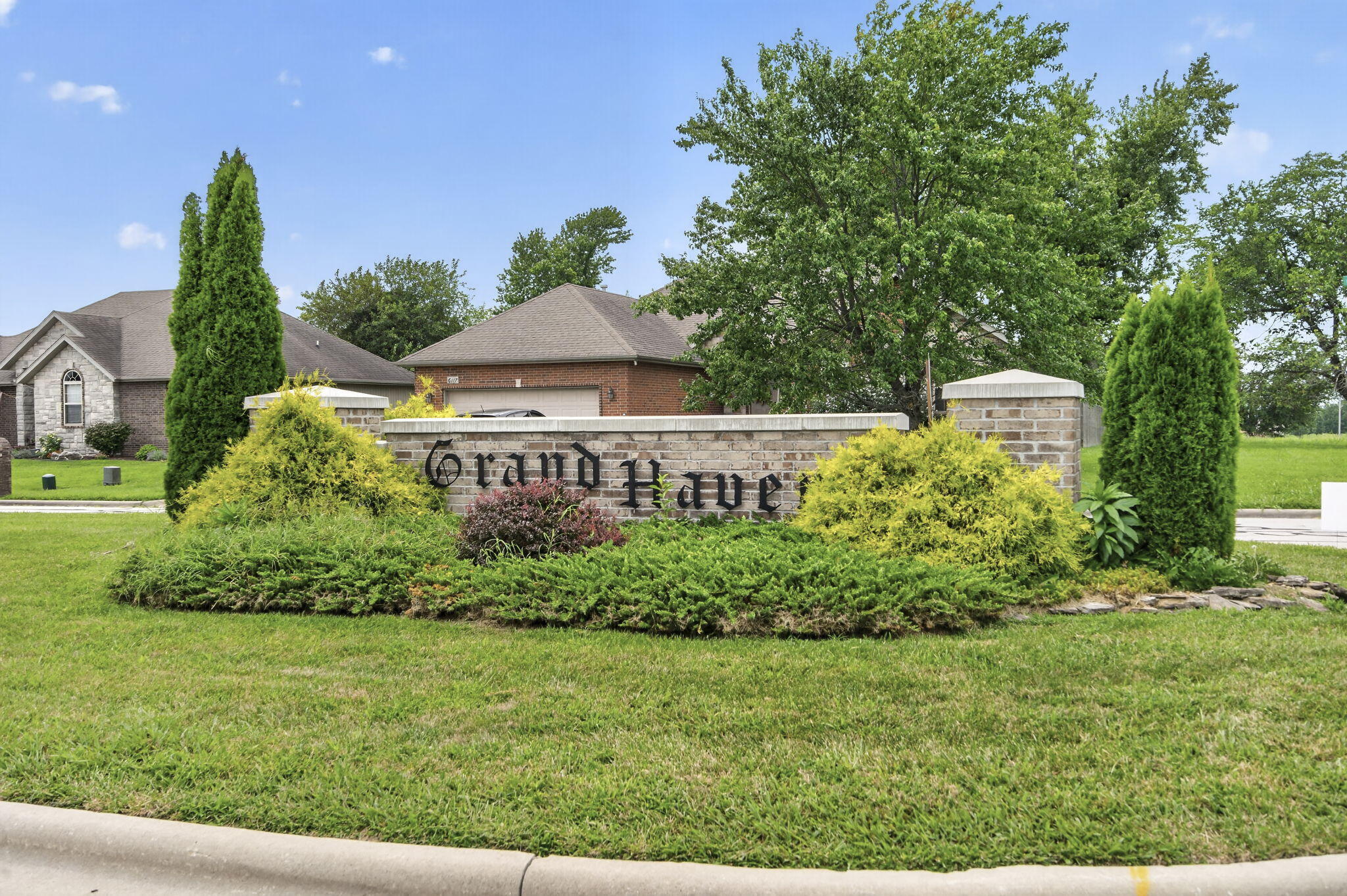 1910 East Whetstone Drive Property Photo 60