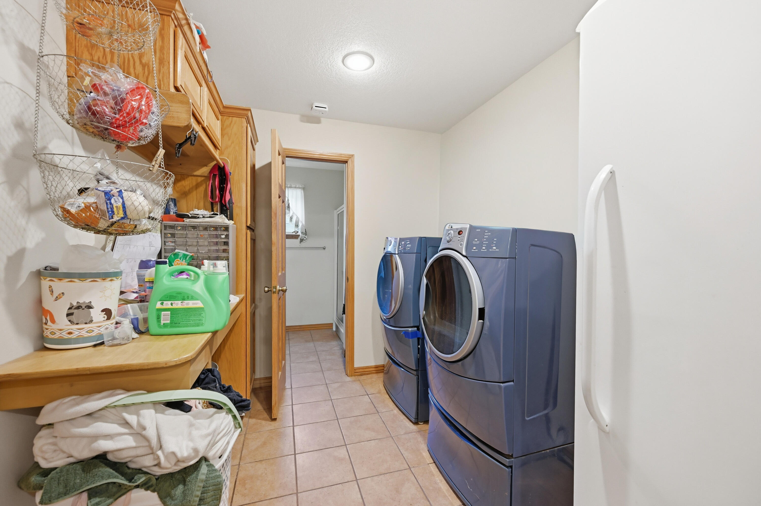 773 East Road Property Photo 12
