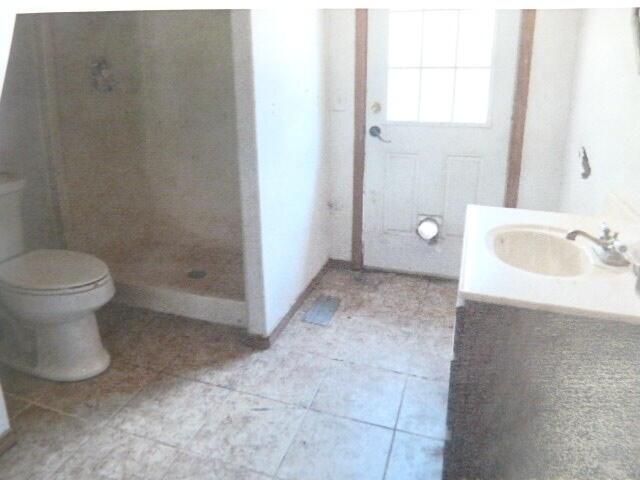 18201 State Highway 248 Property Photo 9