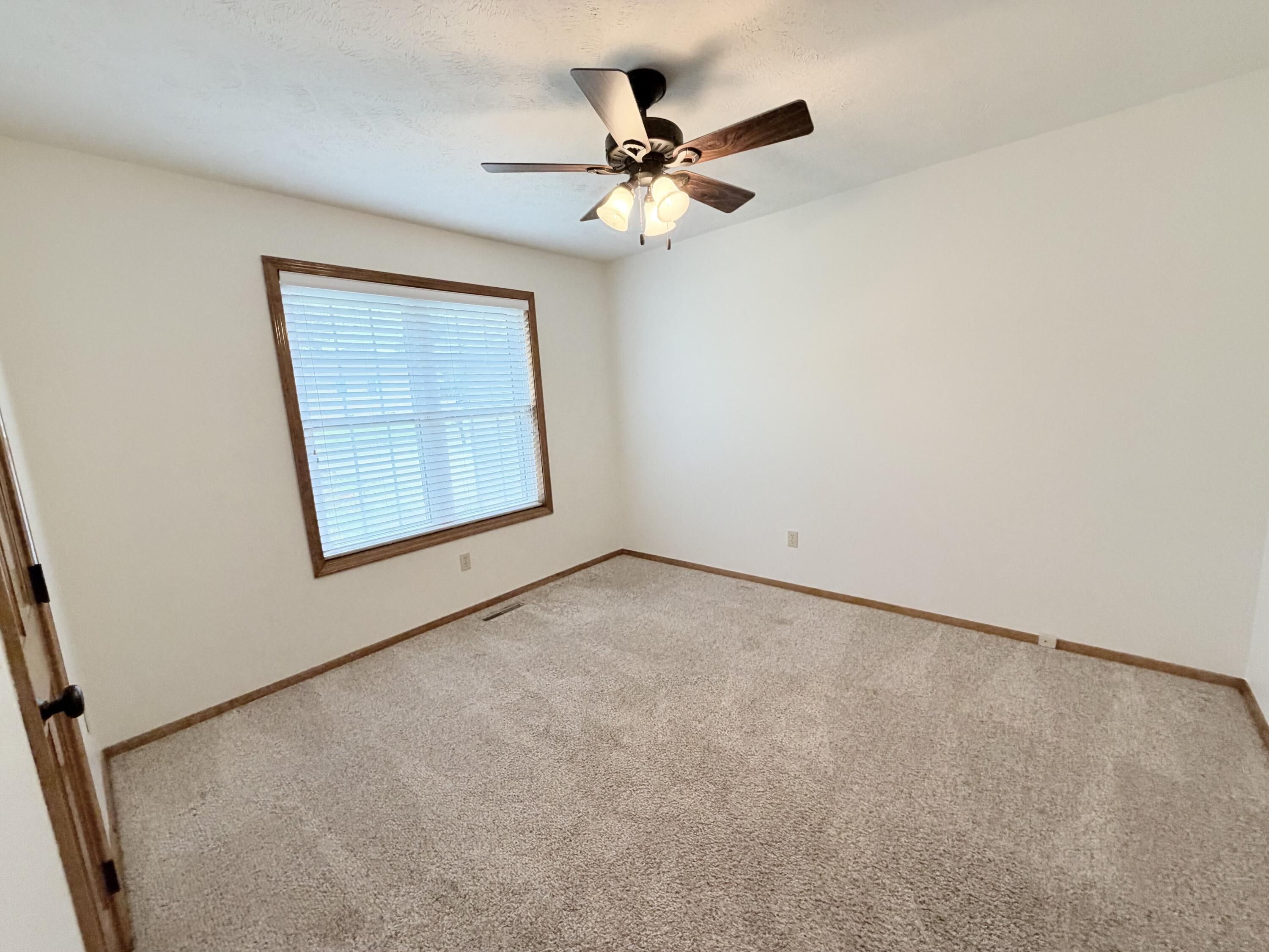 4210 South Mentor Avenue Property Photo 24