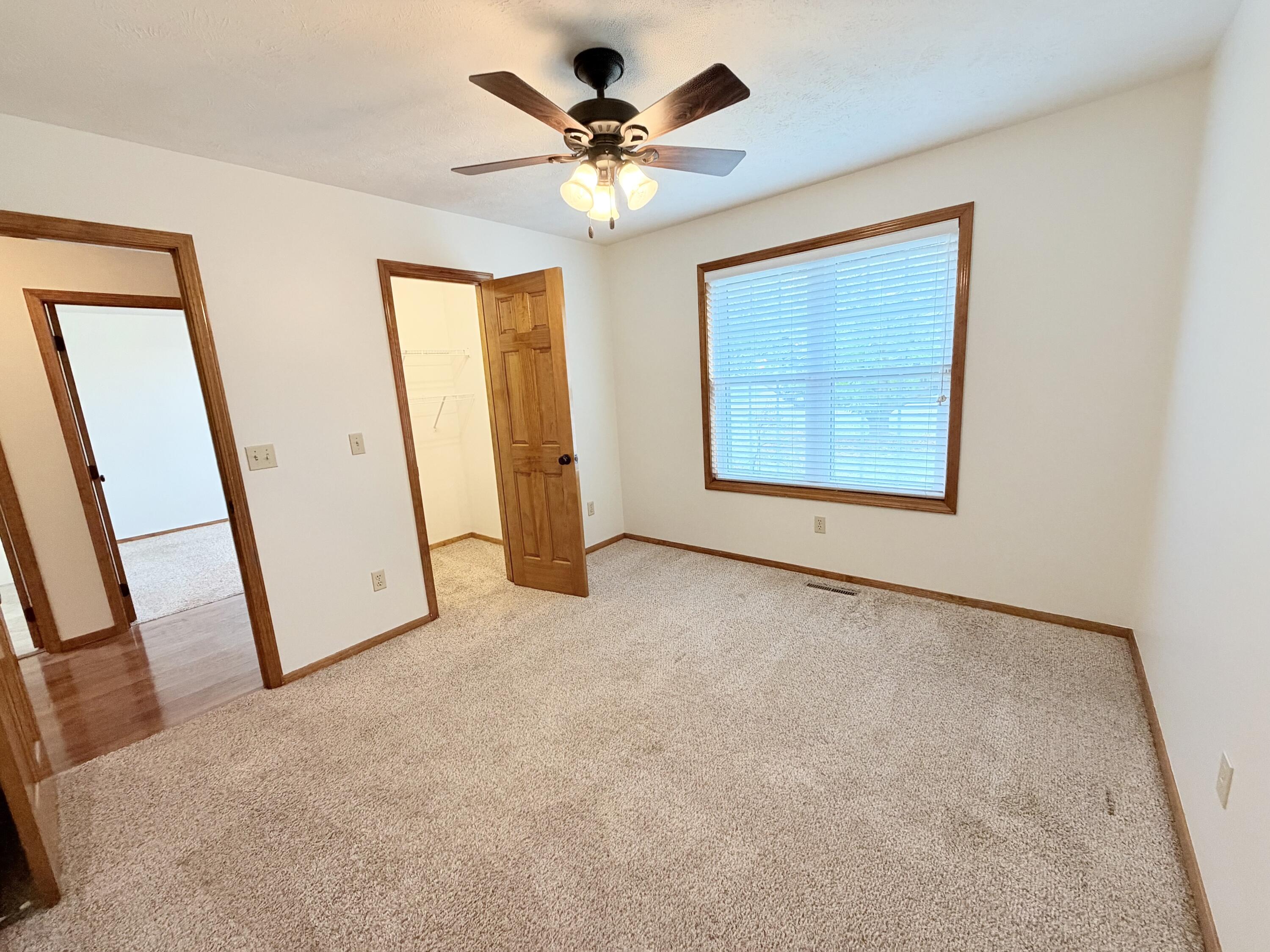 4210 South Mentor Avenue Property Photo 25