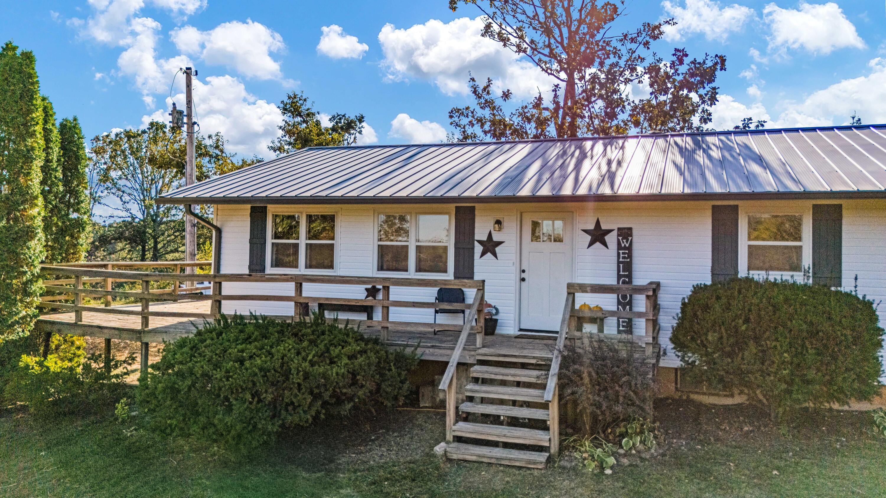 2782 County Road 7440 Property Photo 1