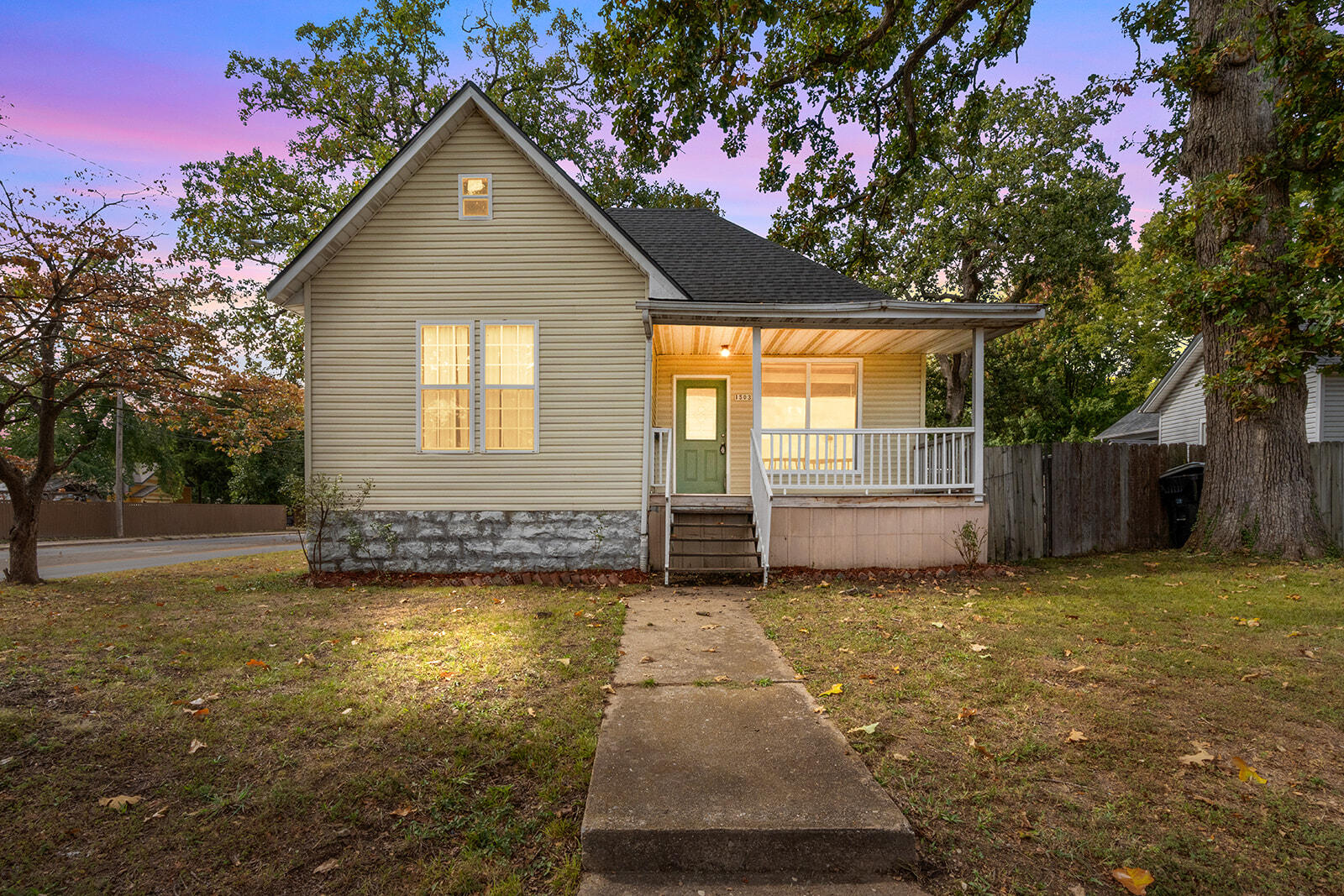 1503 North Clay Avenue Property Photo 1
