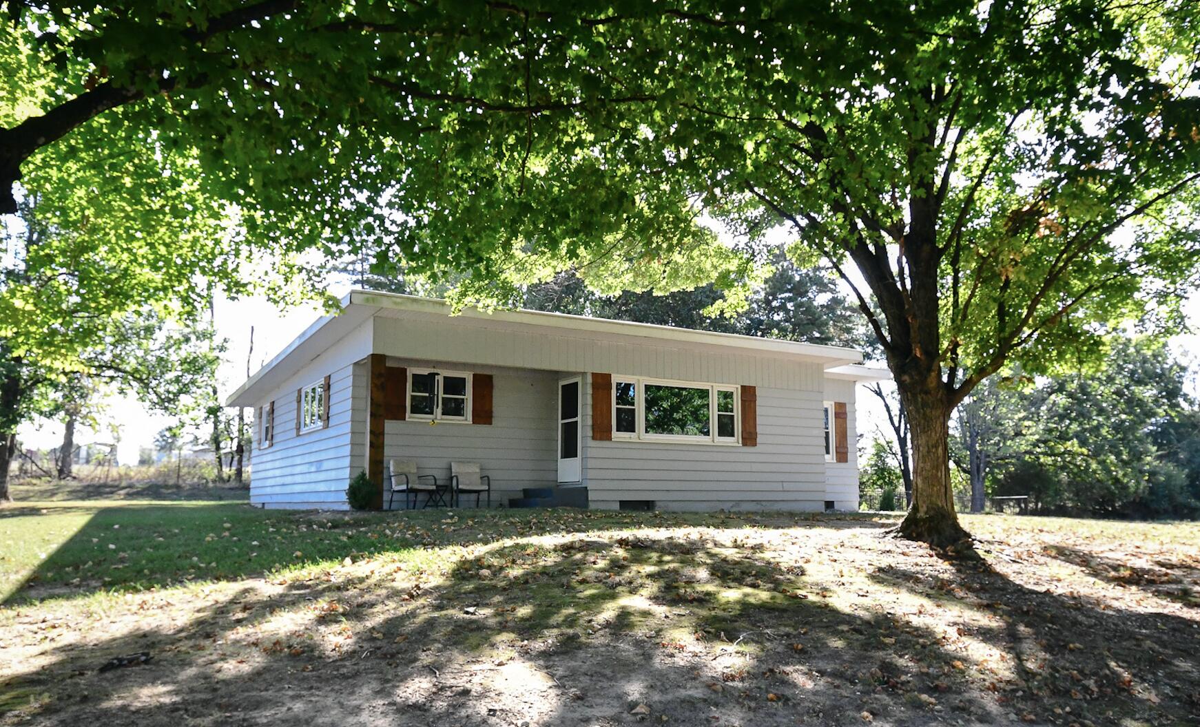 4100 State Highway D Property Photo 1