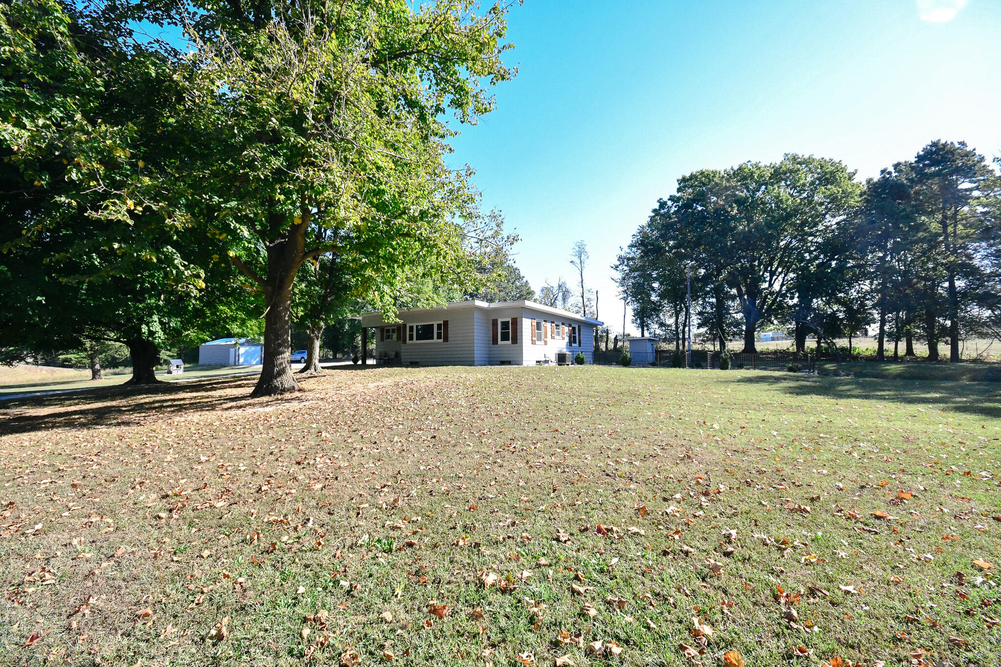 4100 State Highway D Property Photo 2