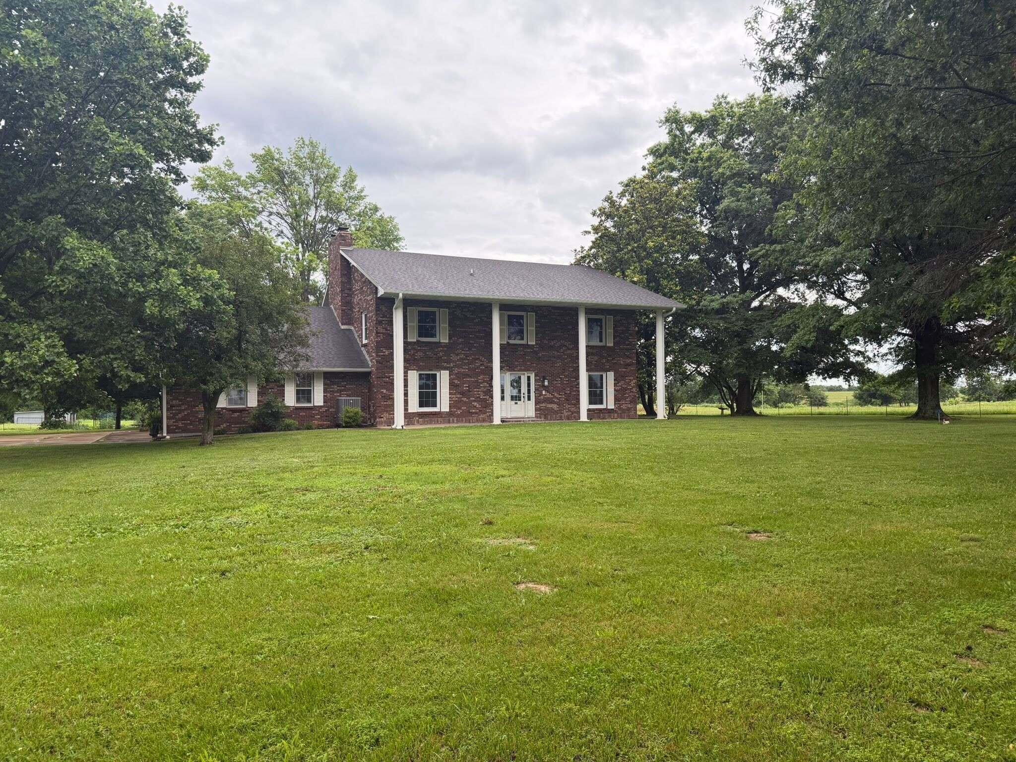 2134 Us-60 Property Photo 1