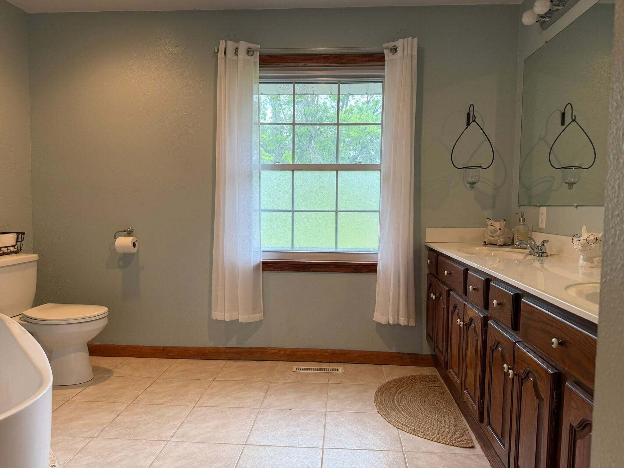 2134 Us-60 Property Photo 18
