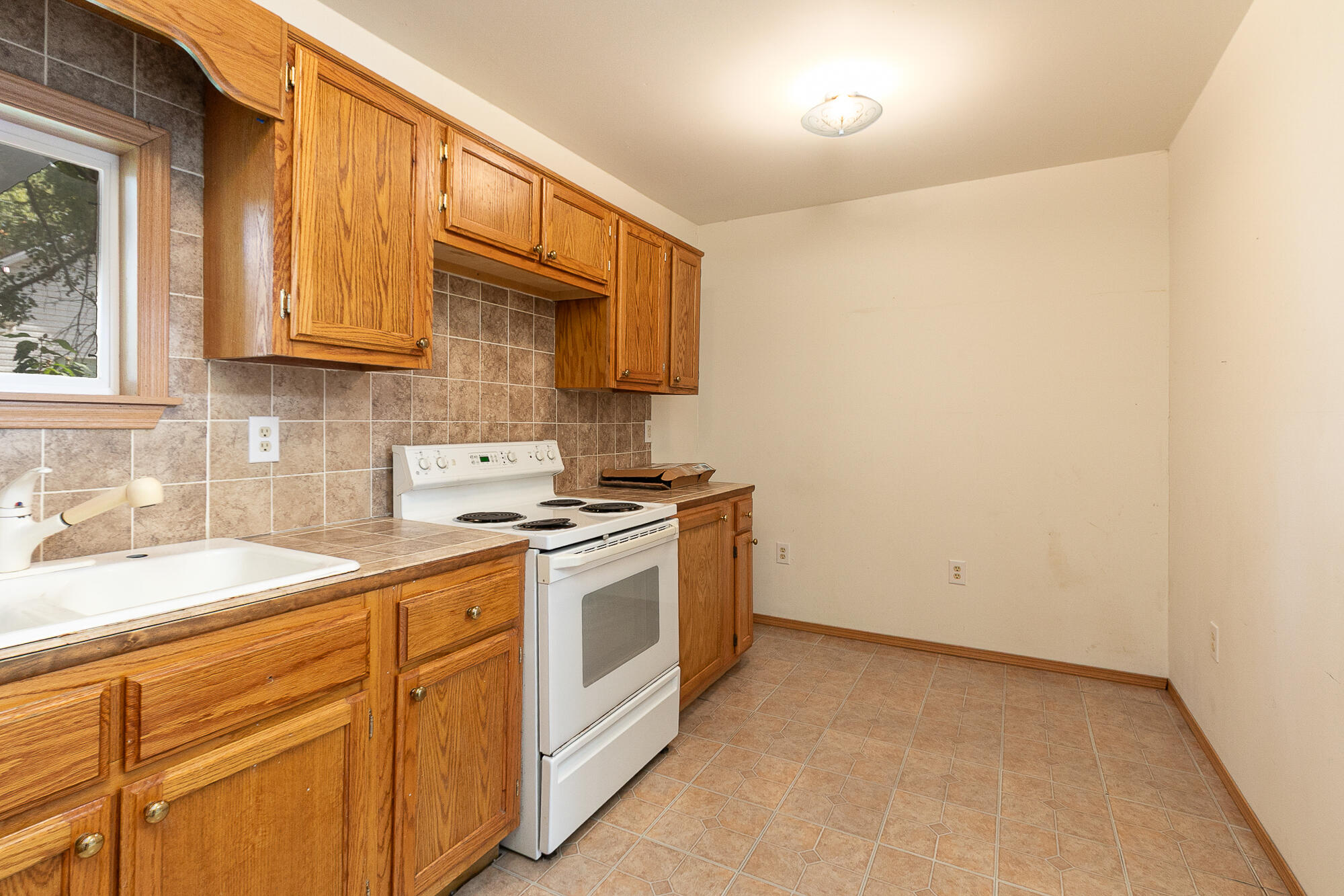 309 Jasper Street Property Photo 11