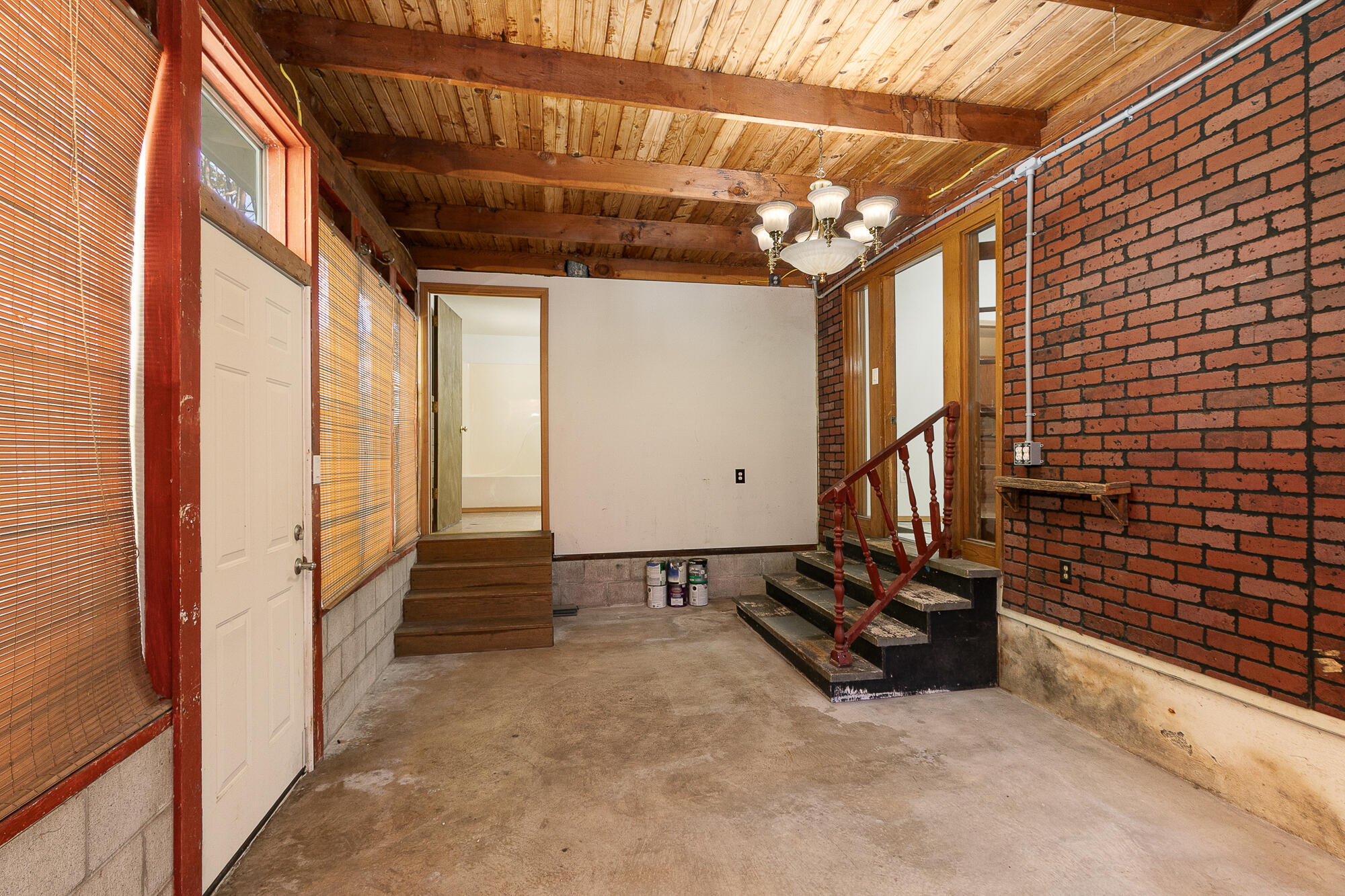 309 Jasper Street Property Photo 18