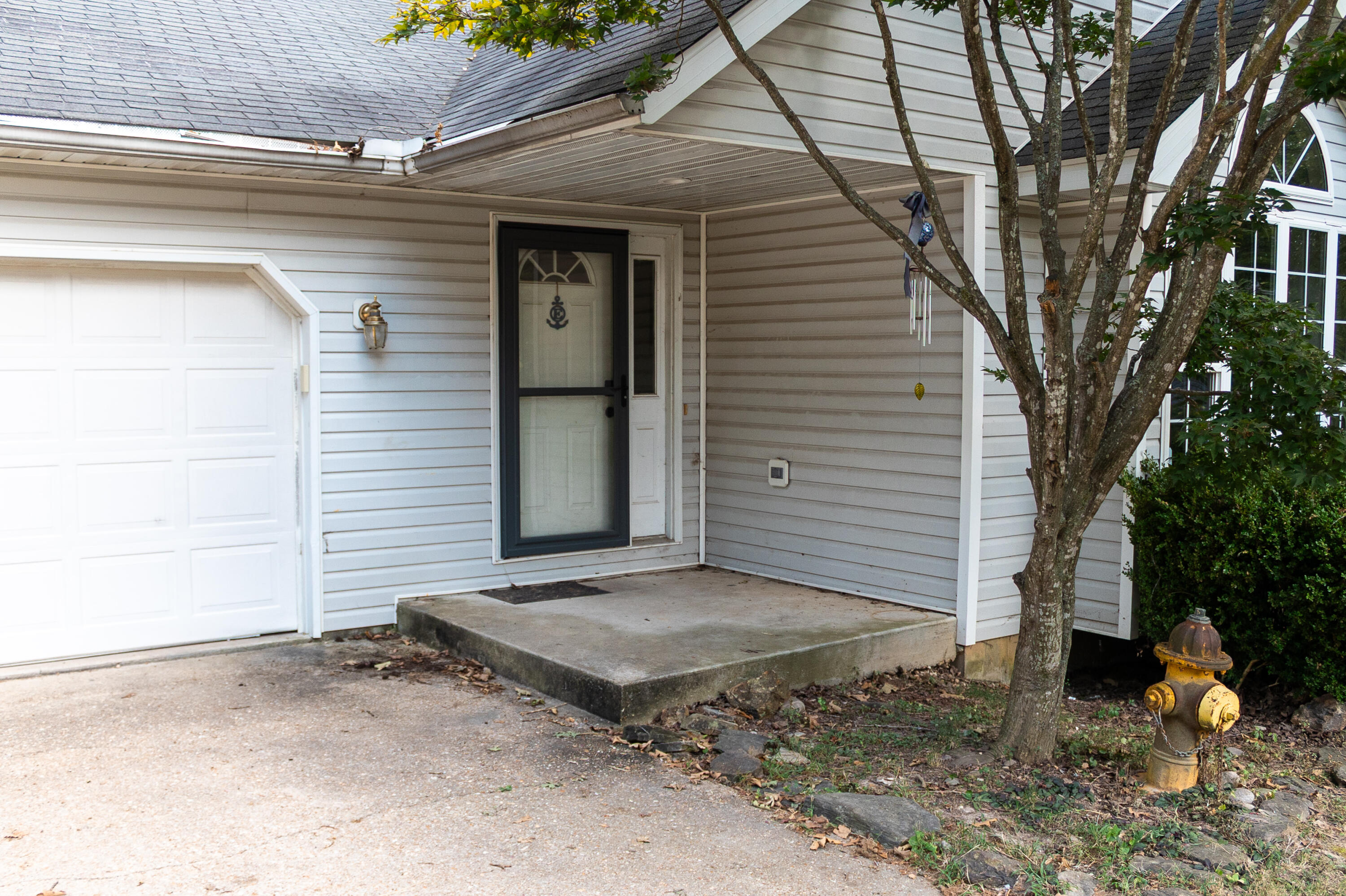 1512 Red Oak Drive Property Photo 8