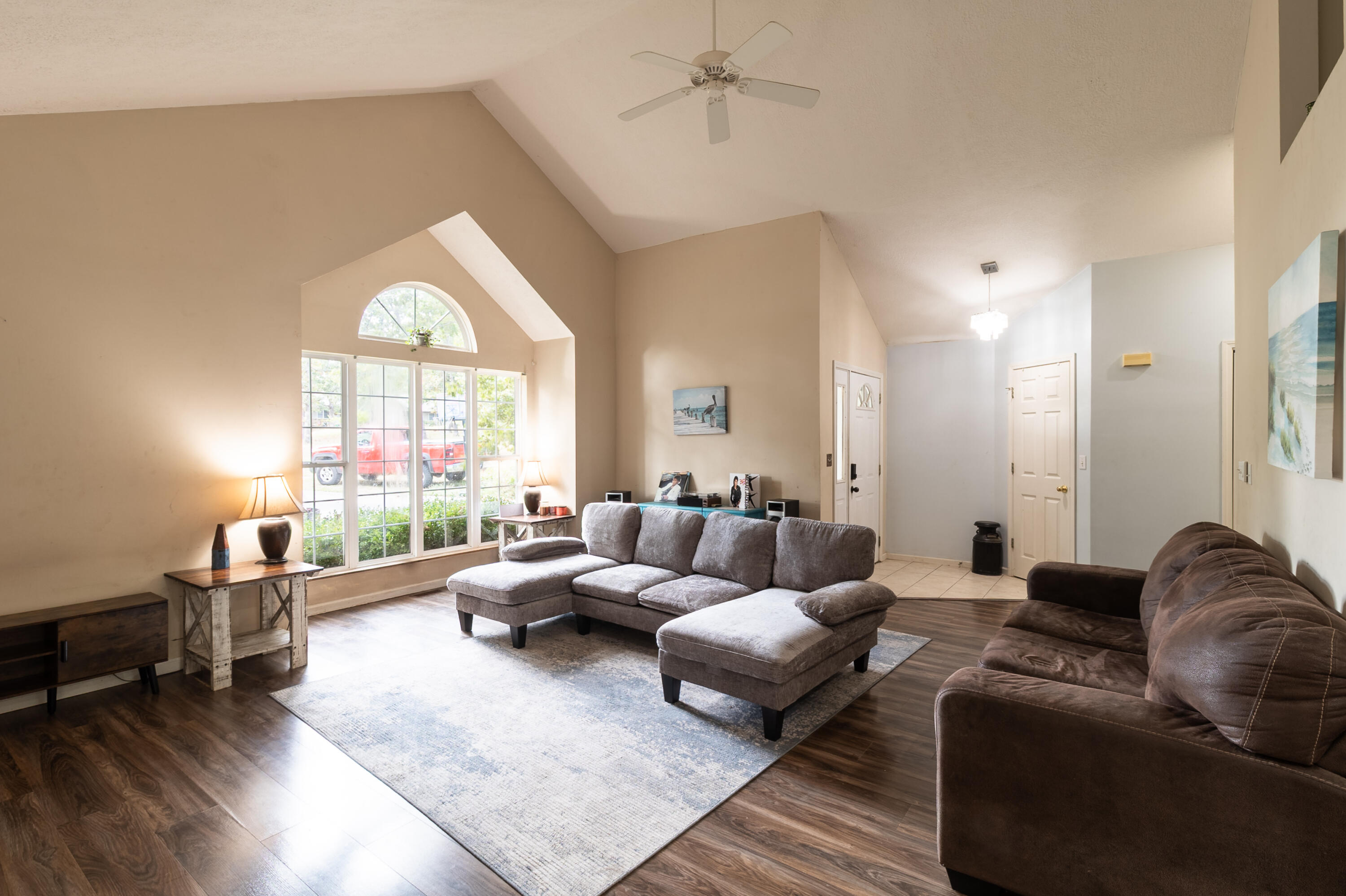 1512 Red Oak Drive Property Photo 12