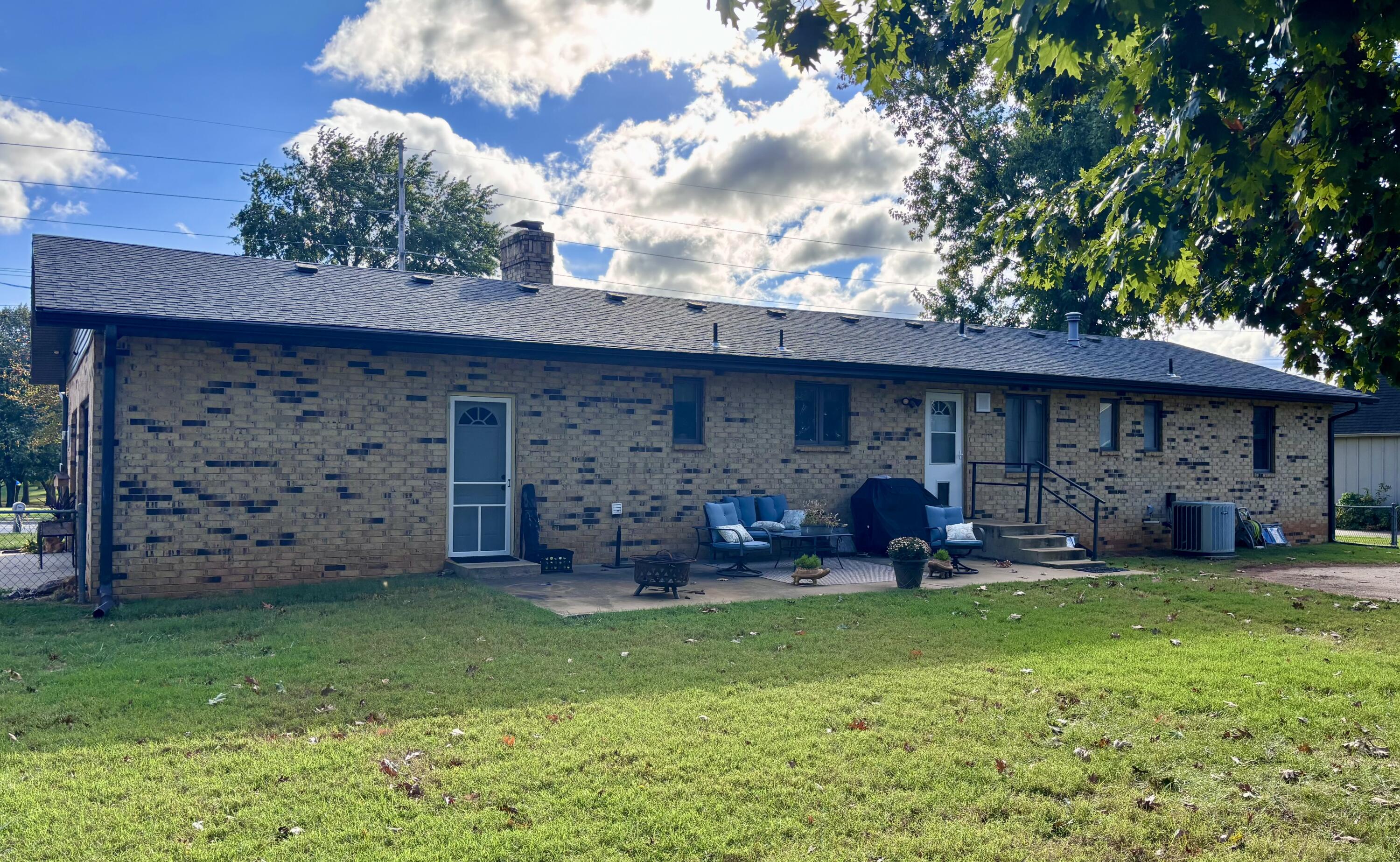 2507 South Golden Avenue Property Photo 5