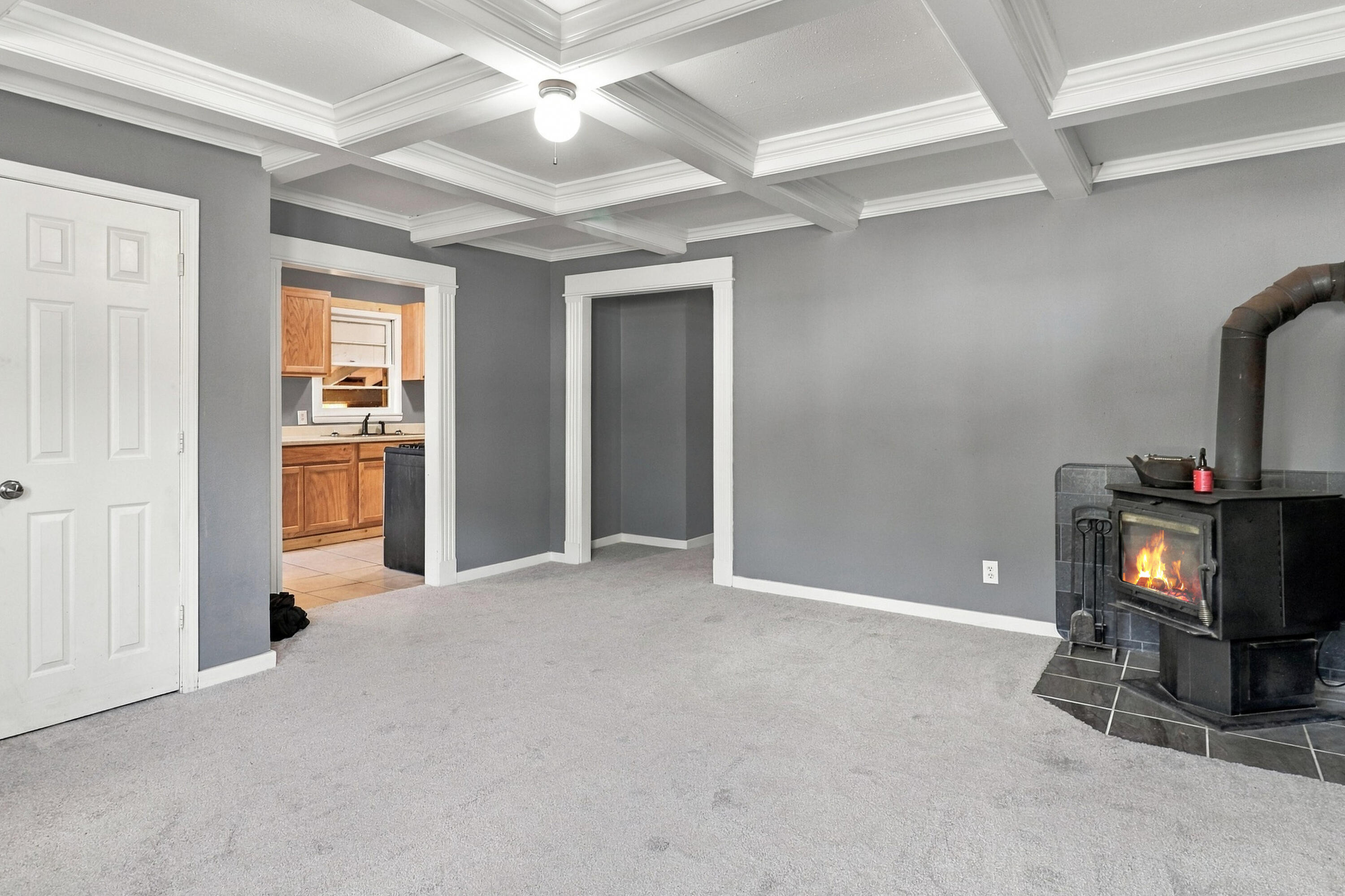 1207 North Warren Avenue Property Photo 7