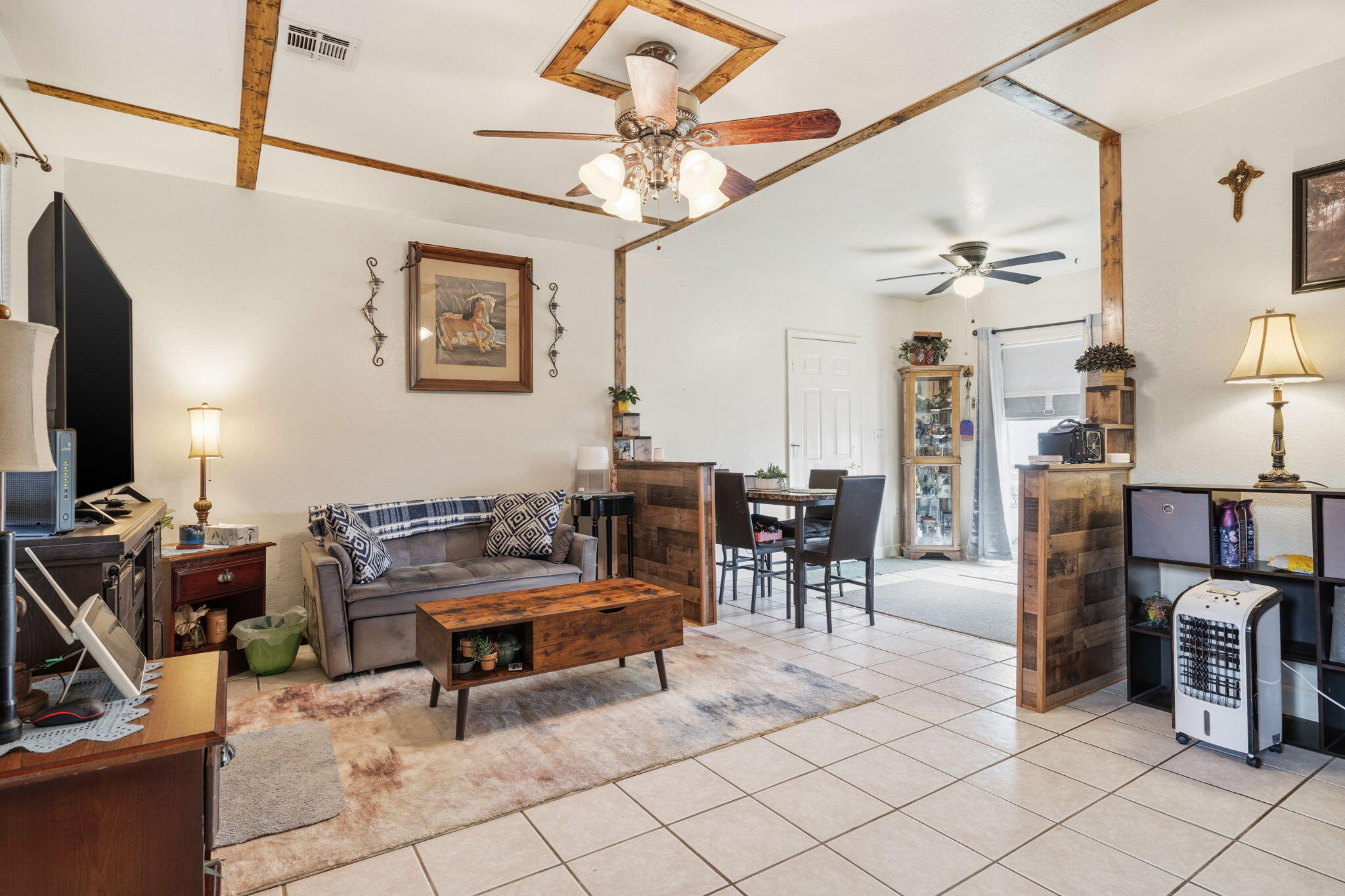 109 Fritts Way Property Photo 5