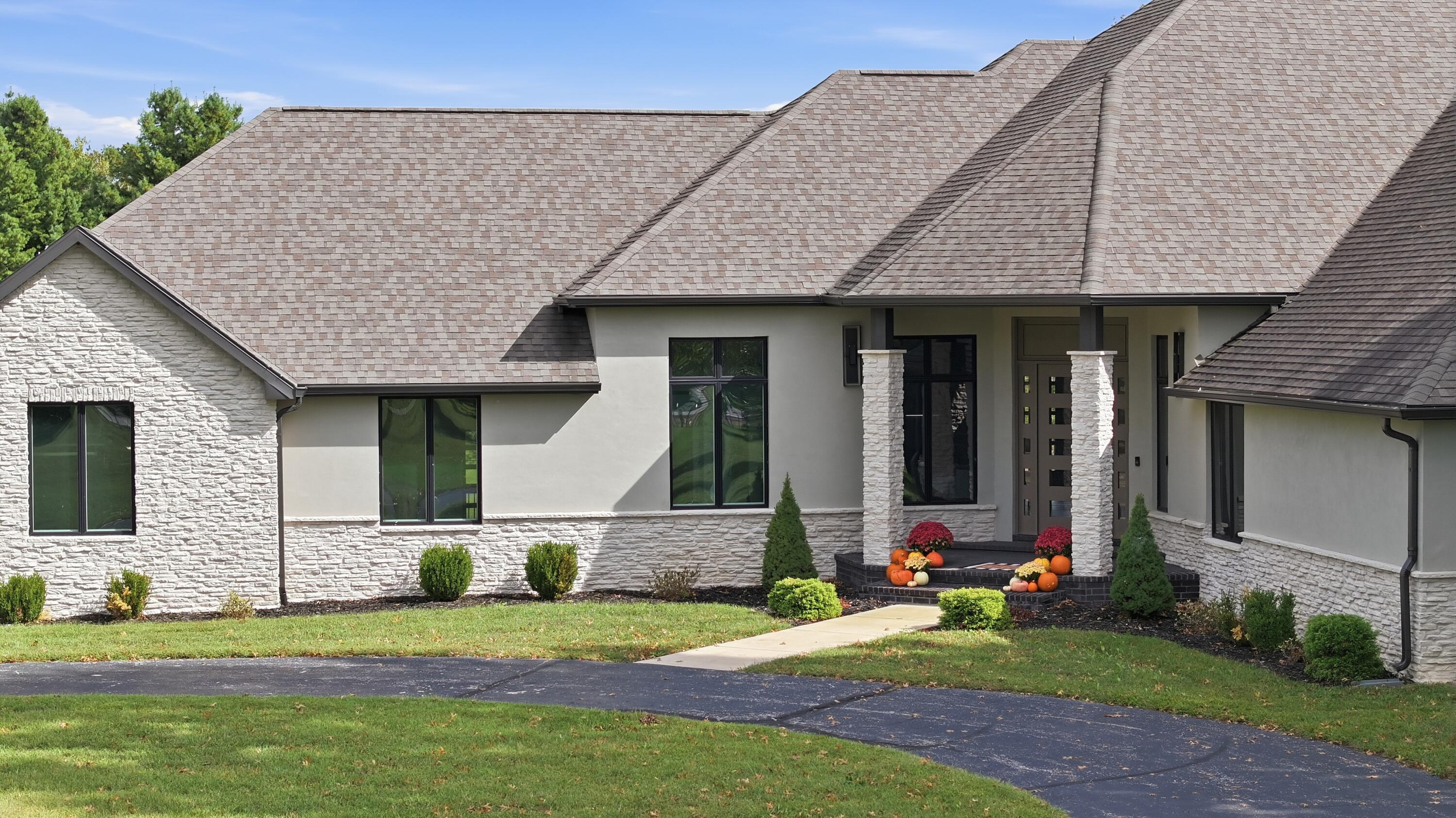 700 North Farm Road 193 Property Photo 4