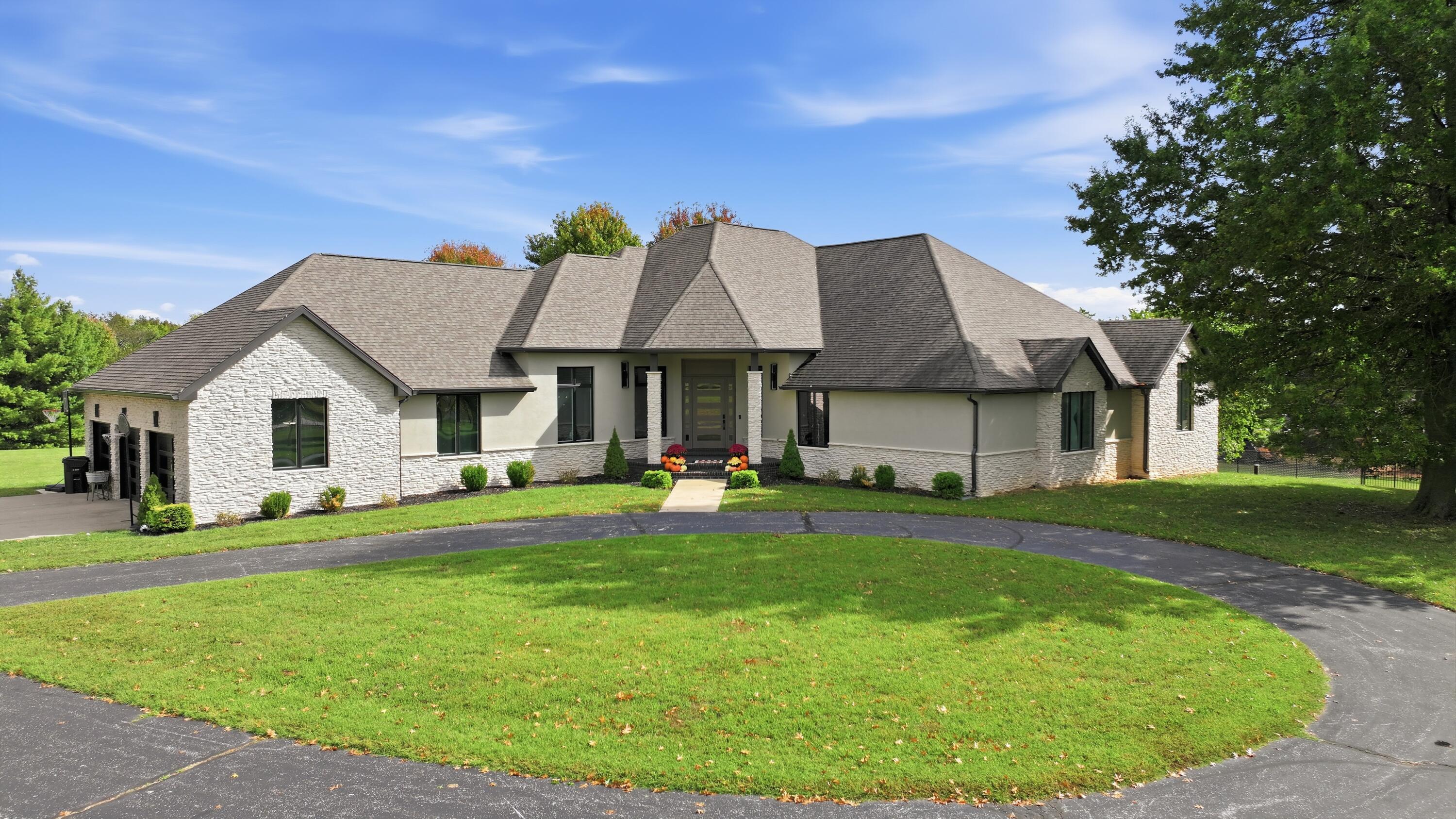 700 North Farm Road 193 Property Photo 5