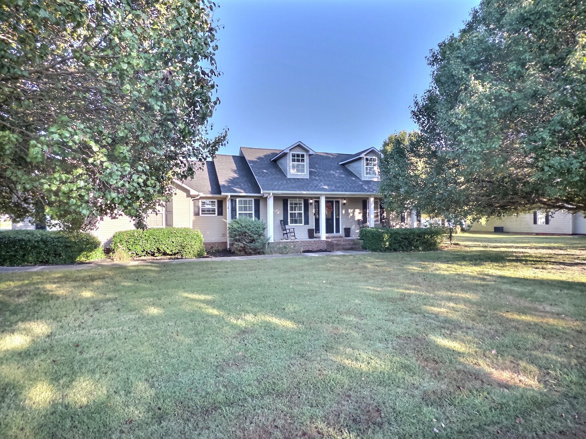 1112 Oakcrest Lane Property Photo 35